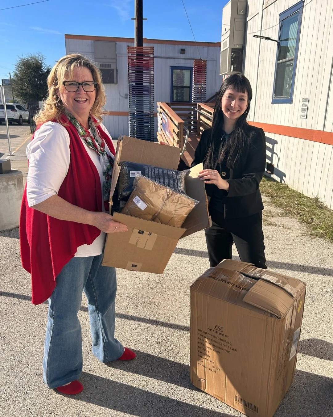 We are deeply grateful to The Dallas Foundation for donating full &amp; queen size blankets, hats &amp; gloves, throws, vest jackets, socks, and more this past week. This partnership allows us to distribute essential winter items to Bachman Lake fami