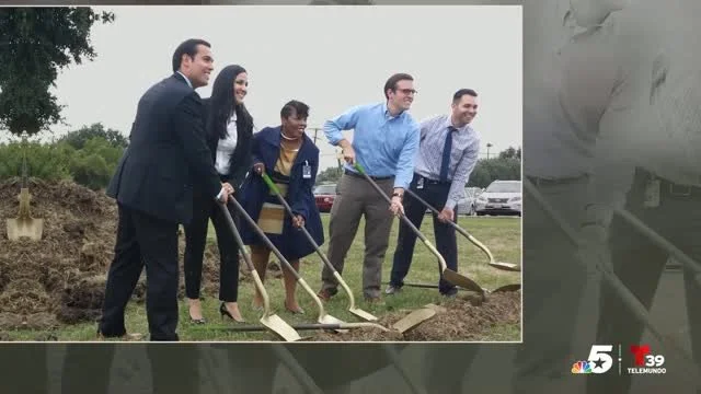 We&rsquo;re less than one month away from our Community Celebration honoring 10 years of the Bachman Lake Together Family Center! 🧡💙🎉🎈
Thank you to NBC and Telemundo for shining a spotlight on this special milestone. We&rsquo;d love to celebrate 