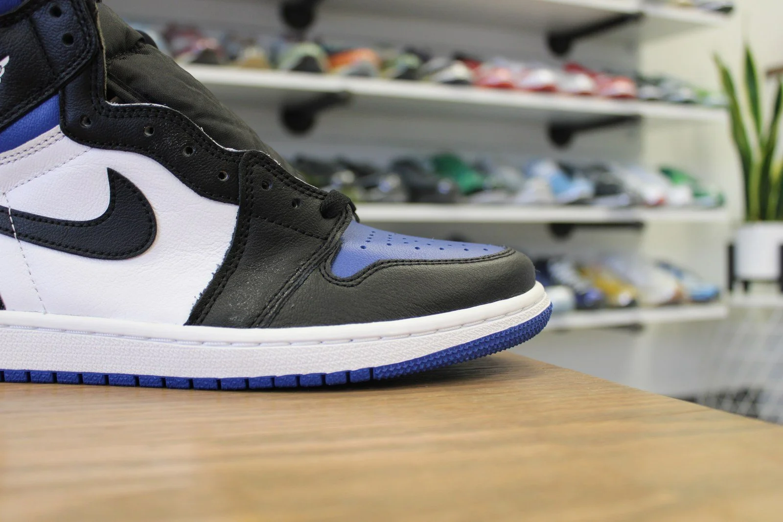 jordan 1 retro high royal blue toe