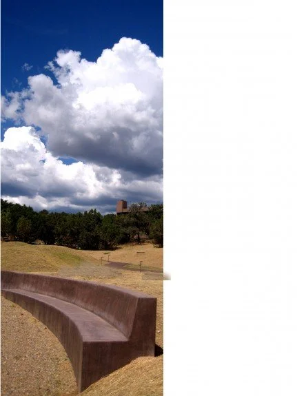 Driveway circle respite banco.