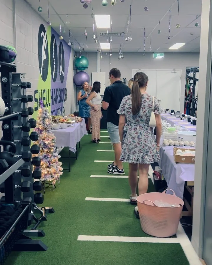 Merry Christmas from the Shellharbour team! 🎄🎅🏼

Check out the beautiful pottery we made 🙂&zwj;&harr;️

Thankyou so much @black.duck.studio for coming in and putting up with us 🫶🏼

#pottery 
#shellharbourphysio 
#blackduckstudio