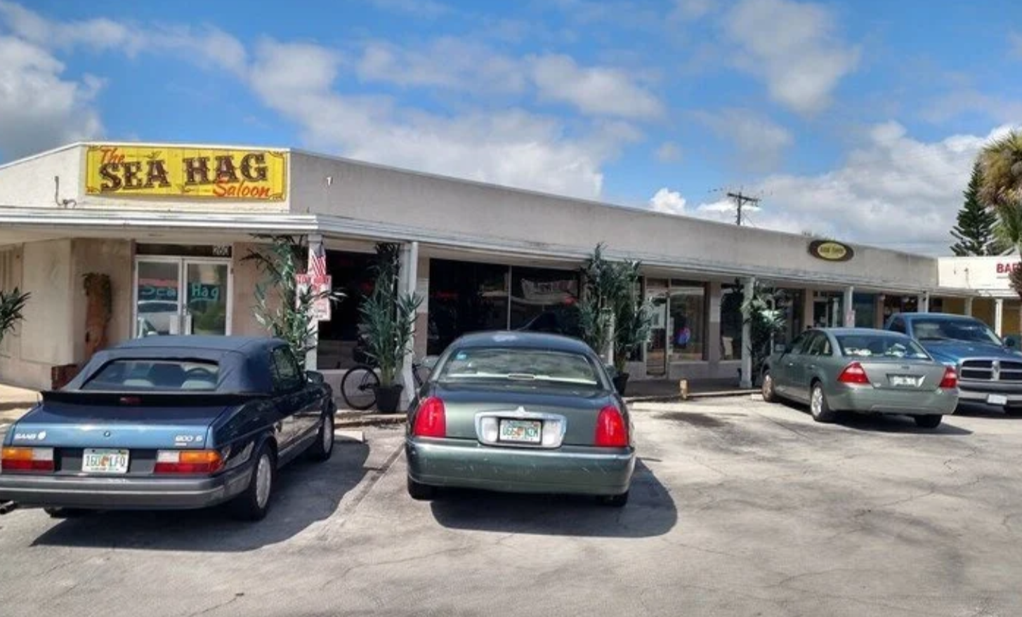 260 N Orlando Ave Cocoa Beach, FL 32931