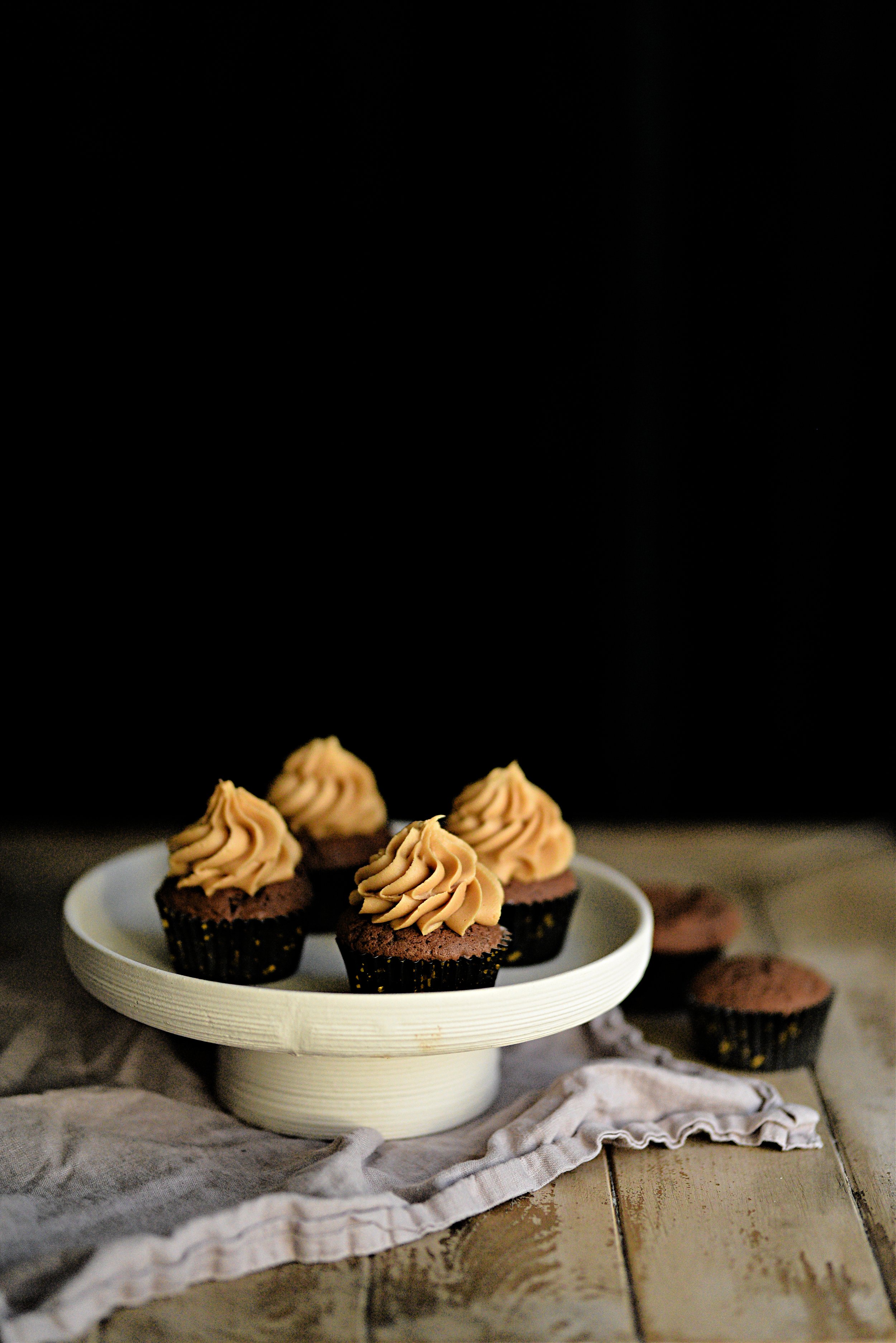 salt karamell cupcakes 3.jpg