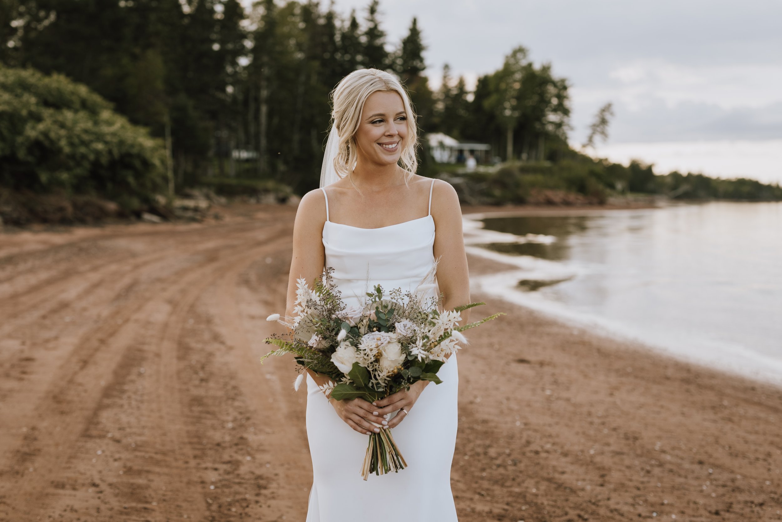PEI wedding photographer - Michaela Bell Photography