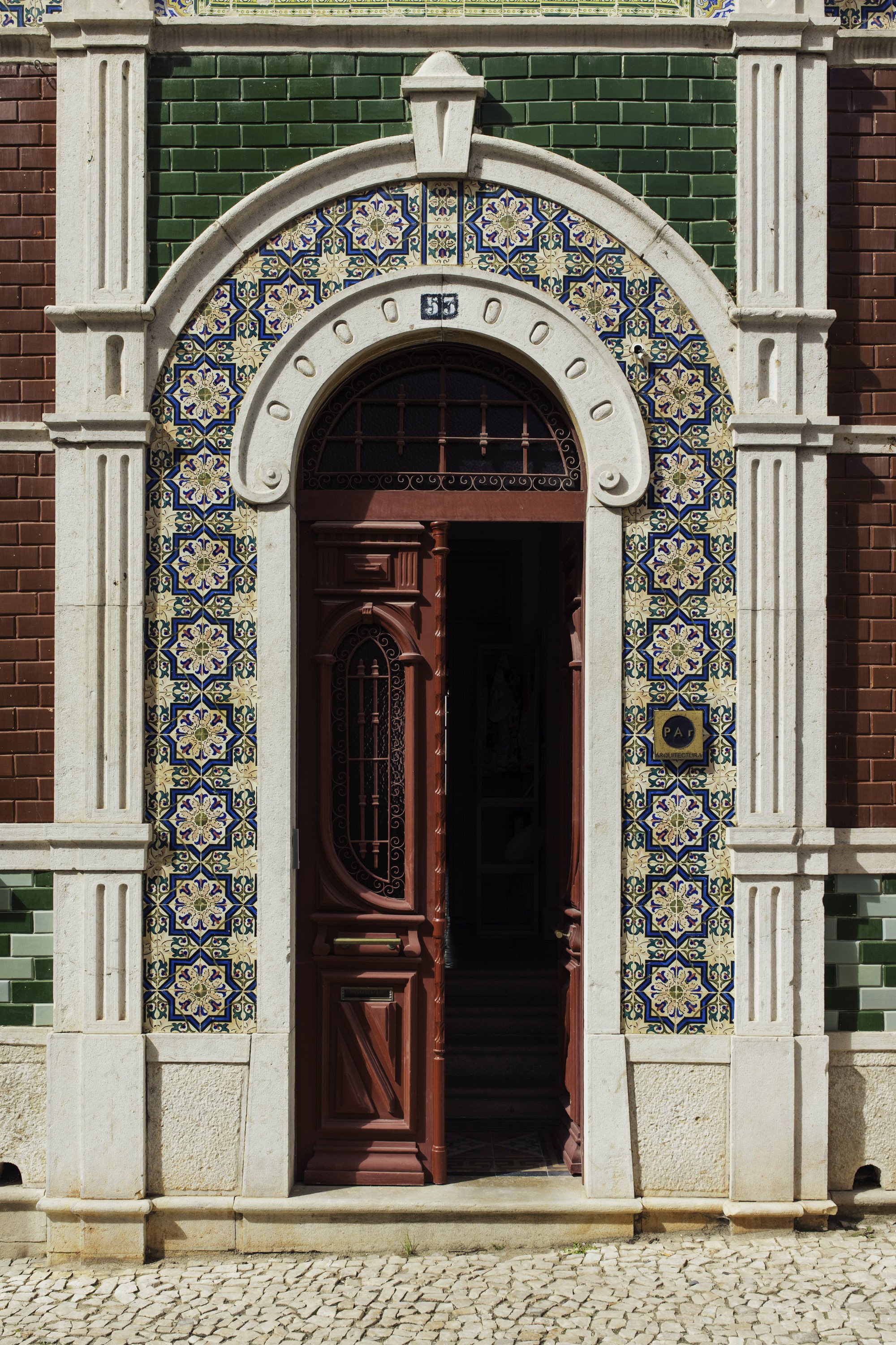 katie-mcknoulty-boutique-homes-casa-1923-faro-0001.jpg