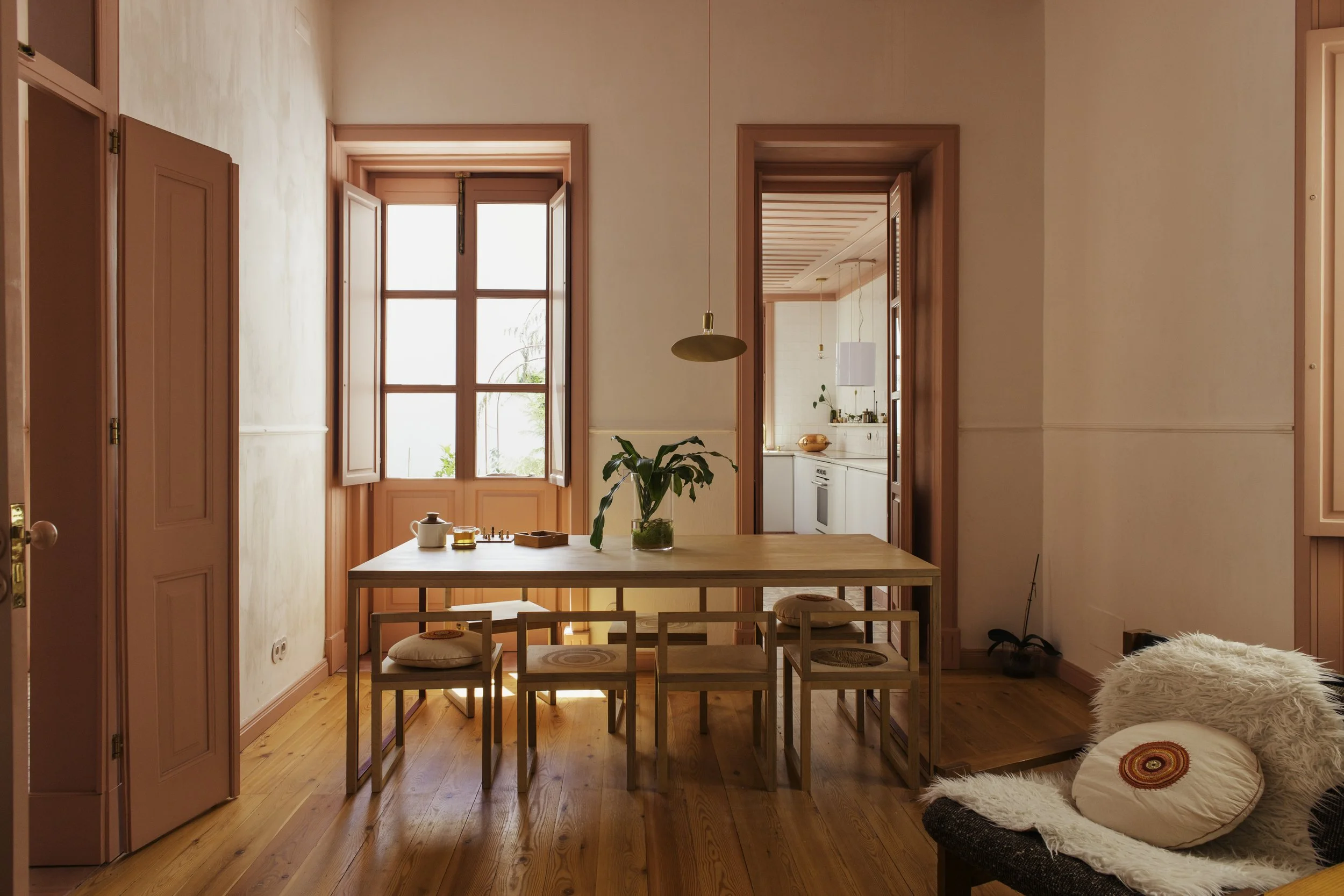katie-mcknoulty-boutique-homes-casa-1923-faro-0622.jpg