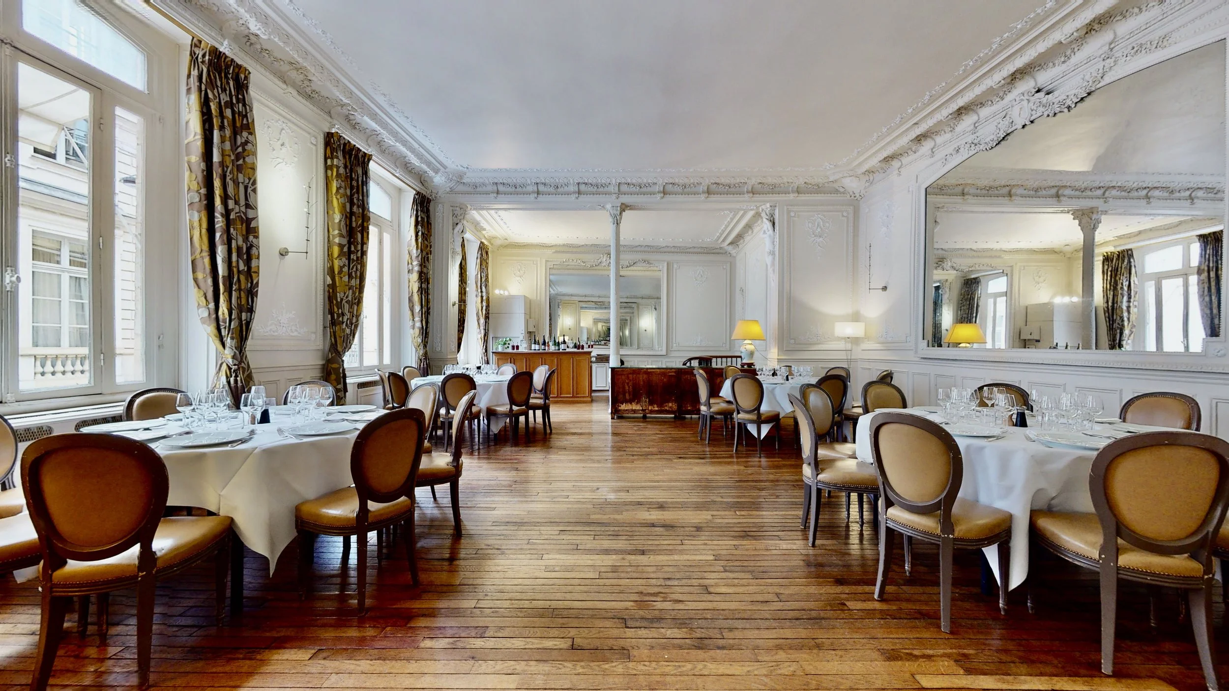 Salle de bals événements et mariages à palais royal
