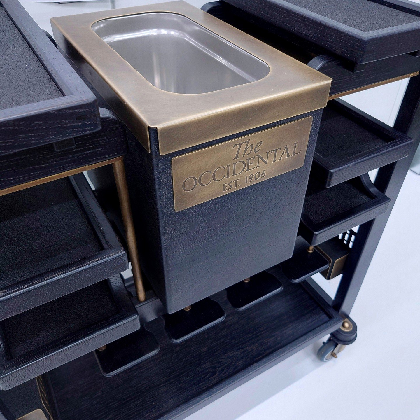Ready to go! 

A mixed drinks trolley with insulated ice well and removable, non-slip trays, custom-made in ebonized oak and antiqued brass for the team at The Occidental, Washington DC ✨