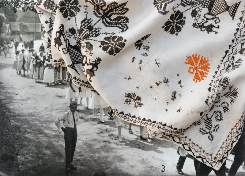 Filling the Blank 2019 
Archival Pigment Print with Hand-sewn
Embroidery . Ed. 2/3 (3AP)
Image: 14” x 19.4”
Frame: 23” x 28”