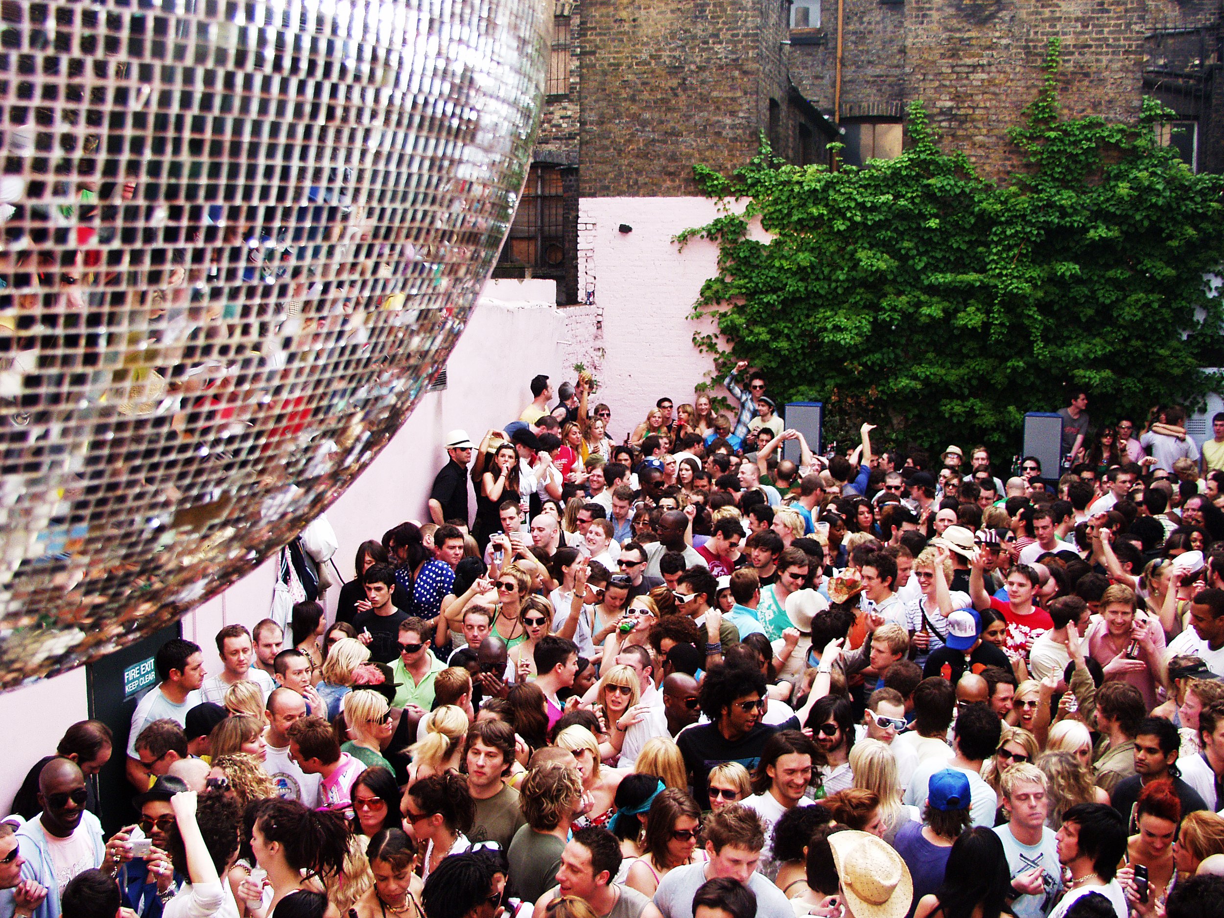 Secretsundaze at The Poet 2003 .jpg