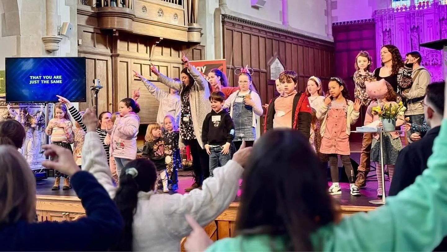 Sundays are better together 🙌

Tomorrow we&rsquo;ve got John Heather speaking on &ldquo;Why Our Words Matter&rdquo; &mdash; it&rsquo;s going to be fun, challenging &amp; full of truth.

Bring a friend and come hang out with us! 💬✨

9:30 - Onsite &a