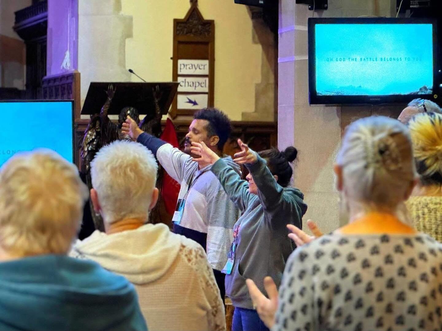 Prayer really is at the centre of everything we do 💭
Join us tomorrow as we gather to pray; morning or evening (or both!)

🌅 Morning Prayer with John Heather &mdash; 6:30am
🌙 Priority Prayer &mdash; 7:30pm

Let&rsquo;s start and end the day seekin