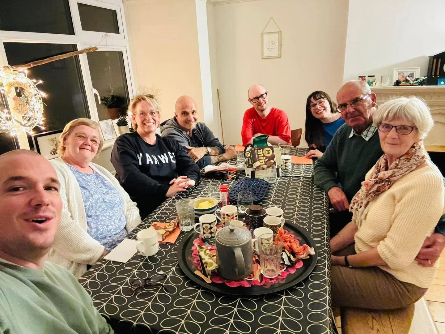 🏡 AN EVENING AT THE VICARAGE

Come and join Craig &amp; Bethany around their table for an evening of good food, conversation and getting to know one another. 🤍

With just 8 people around the table, it&rsquo;s a chance to connect, share stories and 