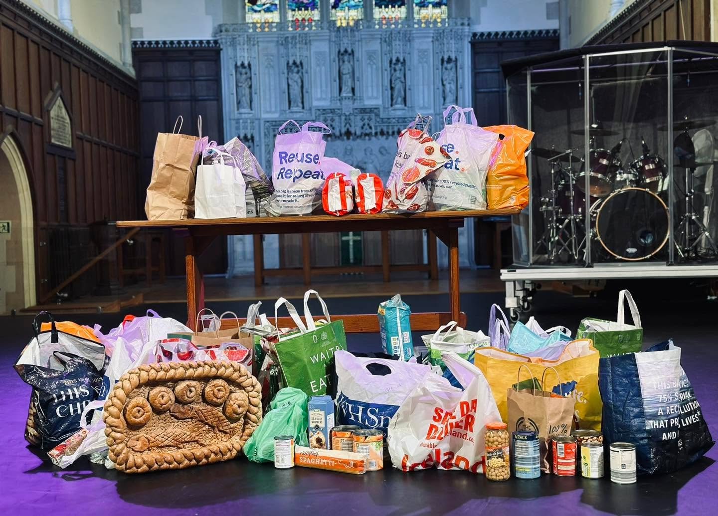 🌾Harvest is this Sunday! Across all three services THIS Sunday, we will be collecting your harvest donations for Weston-super-Mare Foodbank. 

It's not just food they're in need of at present, so if you're unsure what the foodbank can accept or what