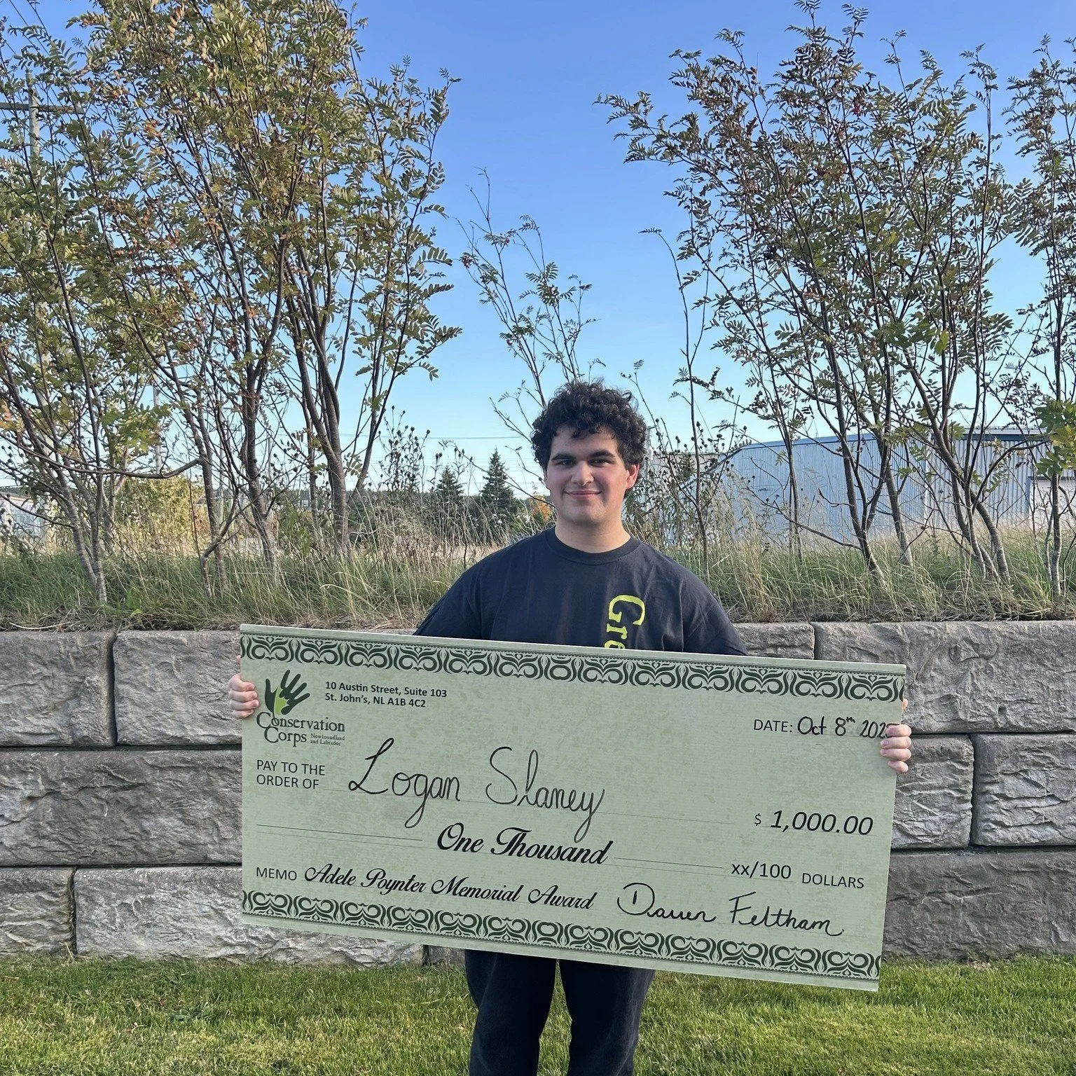 π£A huge congratulations to the 2025 recipient of the Adele Poynter Memorial Award! π£
Logan Slaney is the ultimate environmental powerhouse! πΏCCNL has had the pleasure of working with Logan as a Green Team Member and Leader over the past two summ