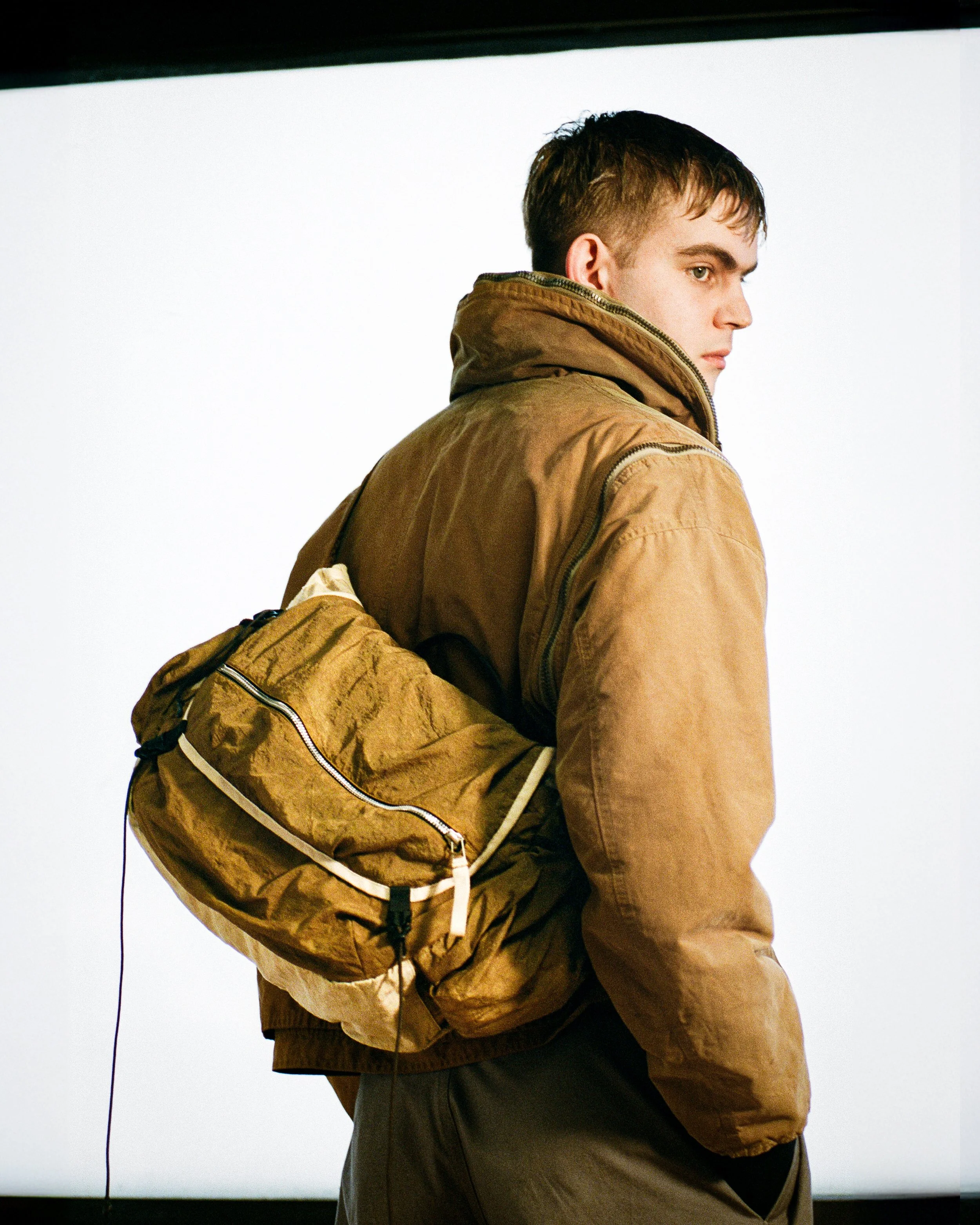Joel _ DSM _ Asics - FINAL-05.jpg