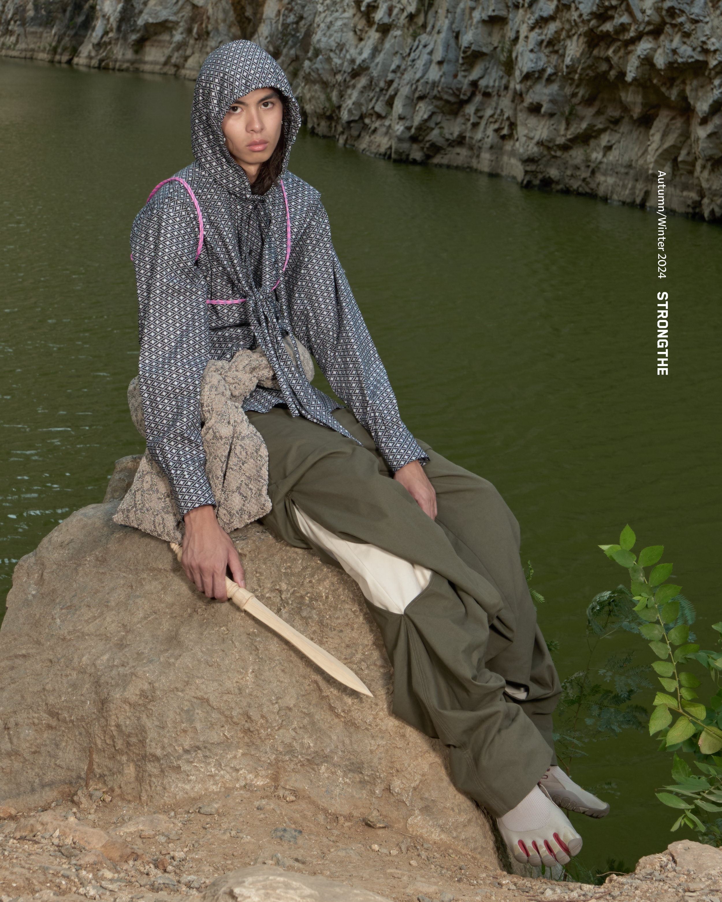 STRONGTHE-AW24-CP-01.png