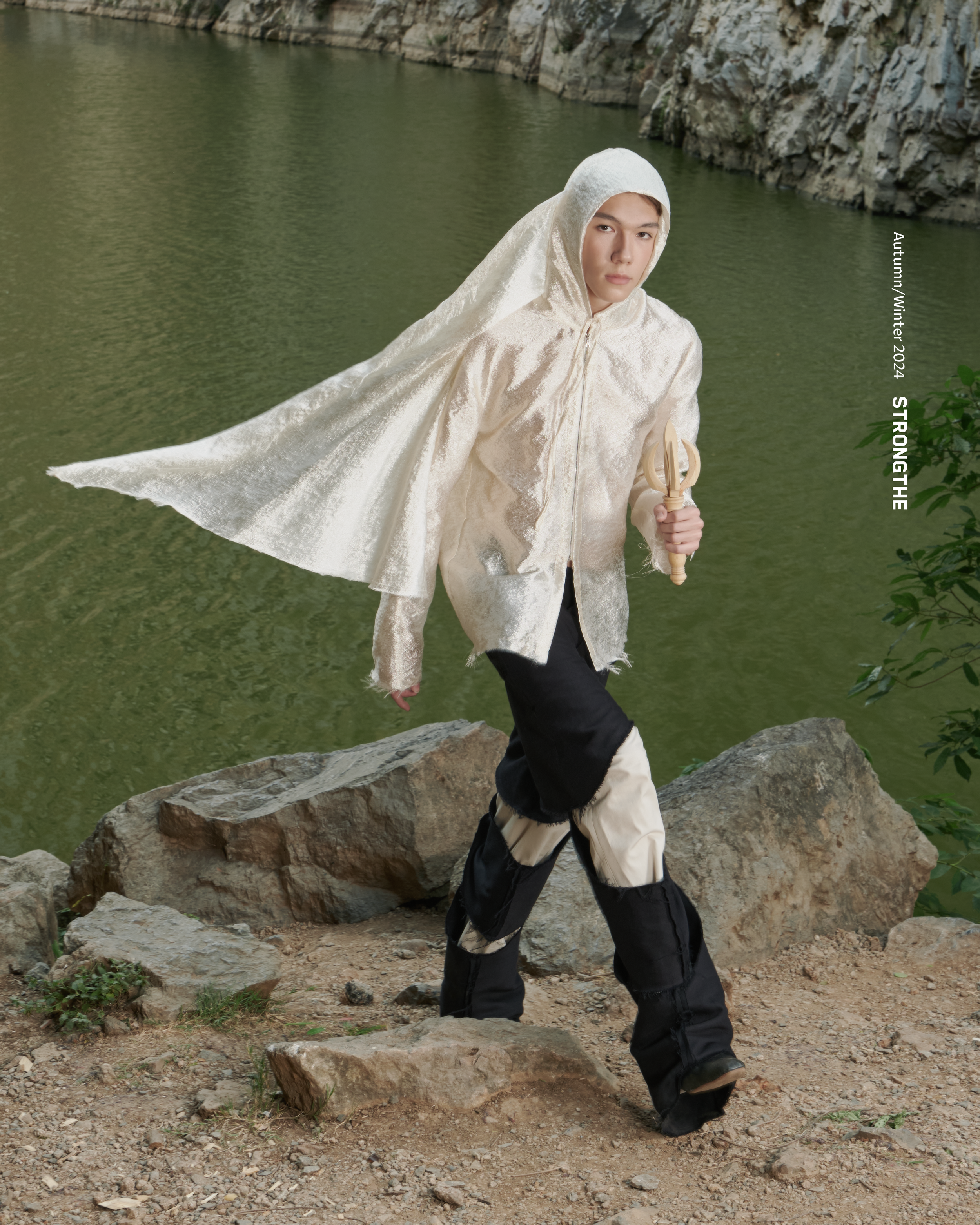 STRONGTHE-AW24-CP-02.png