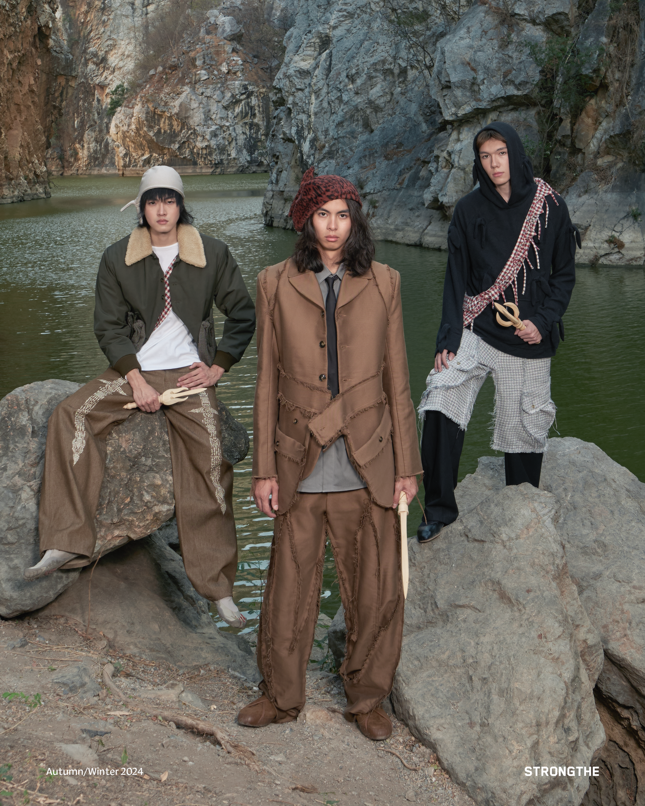 STRONGTHE-AW24-CP-08.png