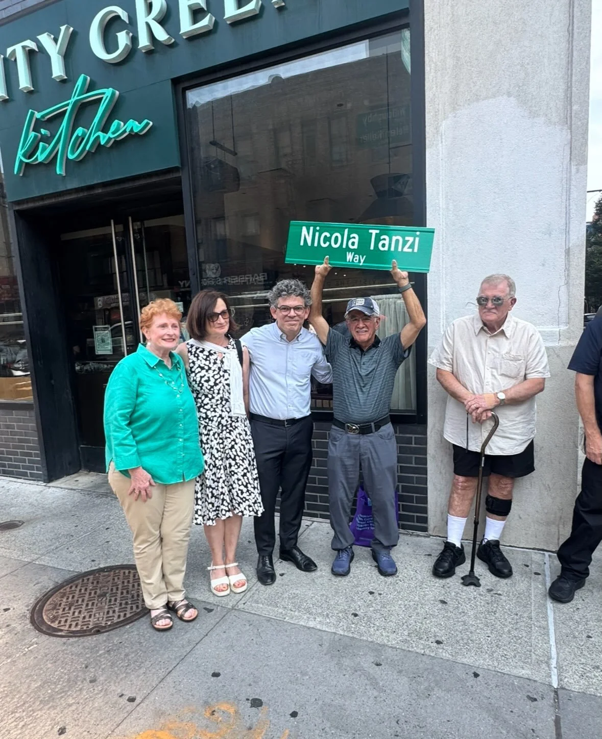Last year, longtime @downtownbrooklyn security officer Nicola Tanzi was senselessly killed. We co-named Lawrence &amp; Willoughby in honor of Nicola&rsquo;s tremendous service to our community and @downtownbrooklyn installed a plaque at Abolitionist 