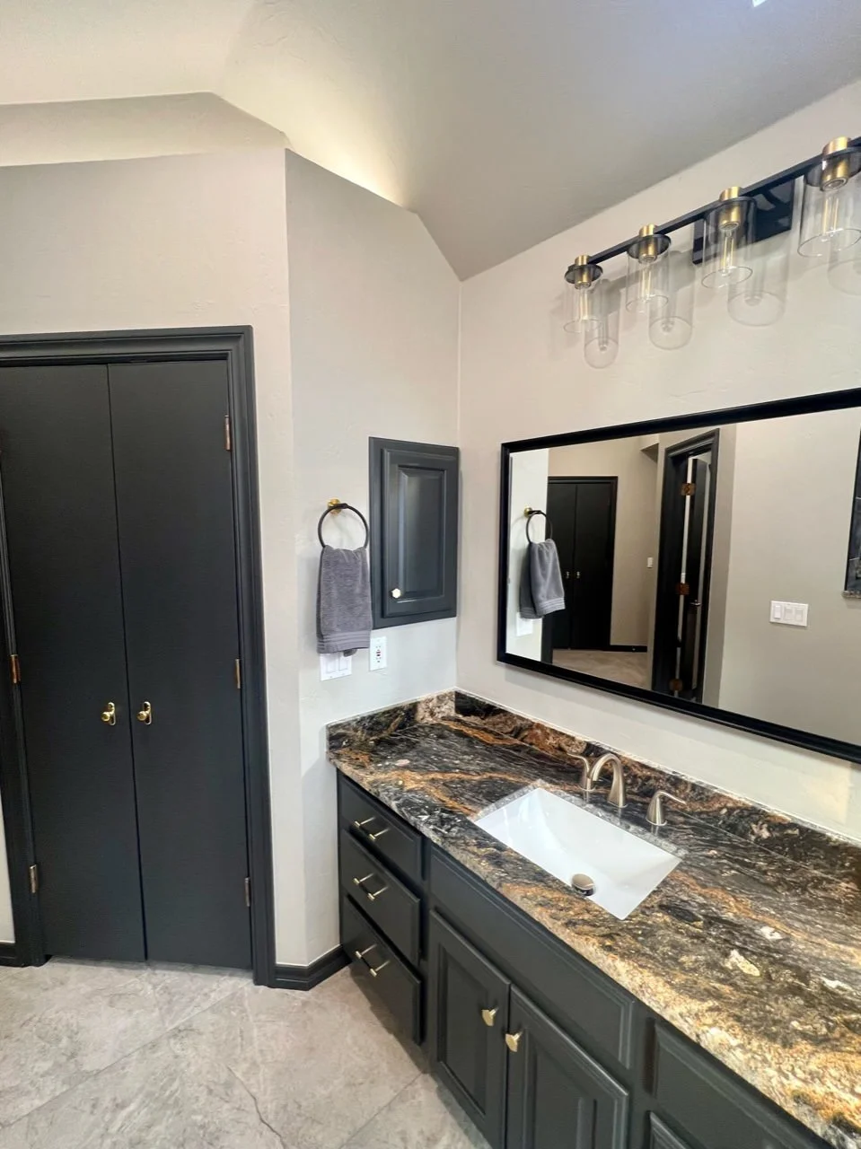 Portfolio — Elegant Touch Painting Home Remodeling, Bathroom