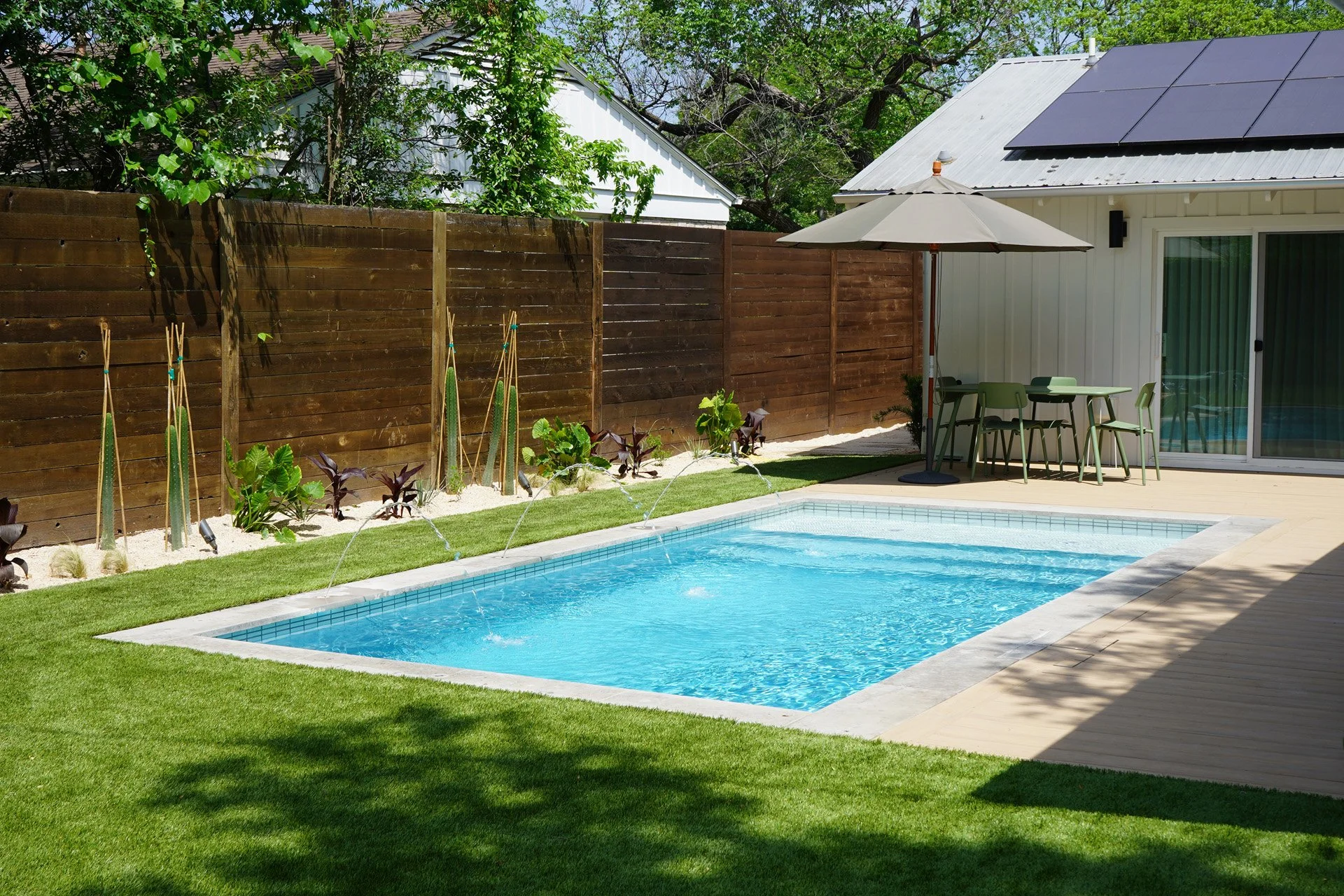 Highland Hills Tiny Pool — Texas Tiny Pools