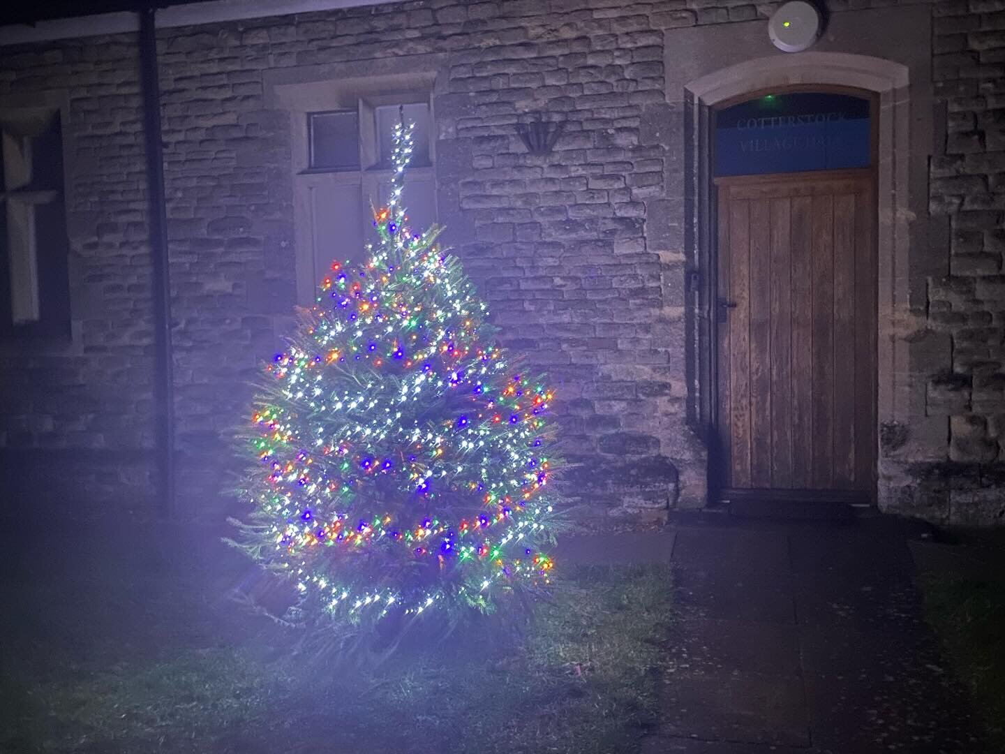 It must be Christmas! Fabulous tree outside the Village Hall - one villager echoes the thoughts of many &hellip;..&rdquo;to whoever  is responsible for putting up and decorating the village Christmas tree, thank you. It looks absolutely beautiful as 