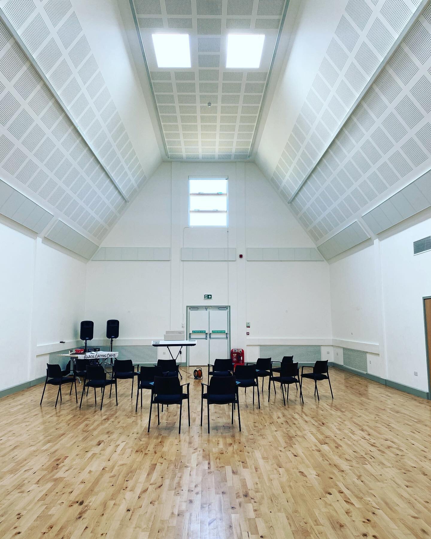 Beautiful venue - all set at @stanway_lakelands_centre (+ I didn&rsquo;t realise they serve brrakfast 🫣)