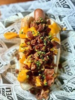 chili cheese hot dog