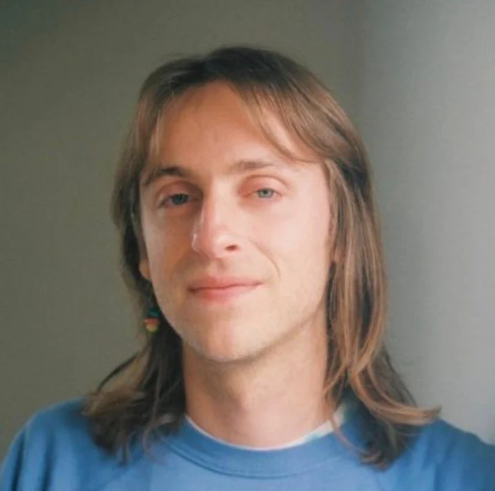 Live Music: Jeremy Ferrara
11/8 8pm
Free
“Certainty and clarity are like everything else, they come and go”
These are the kind of gentle reminders you get when you listen to LA based songwriter Jeremy Ferrara. Regarded as “open-he