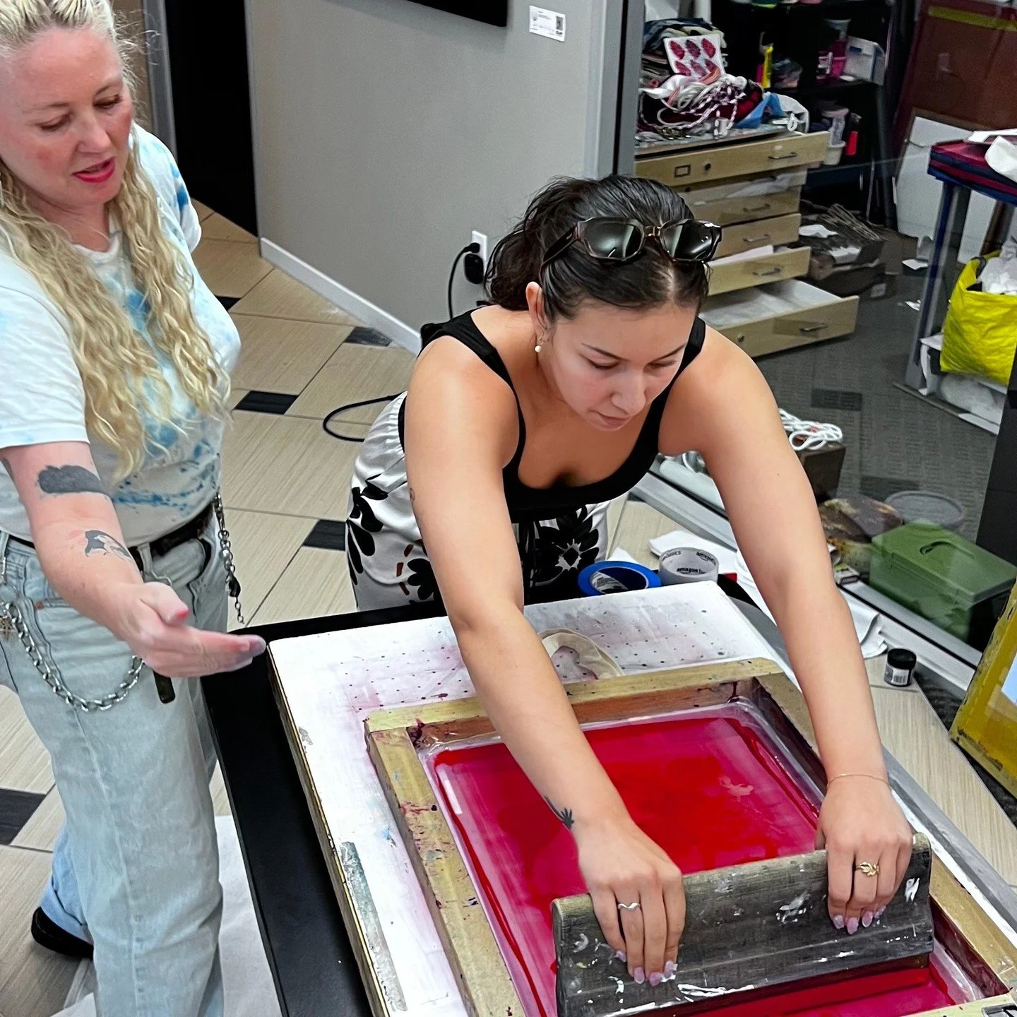 Last chance to register!
Sat, 11/15: Screenprinting With Hand-Cut Stencils on Bandanas w/Natalie Woodlock | 10am-2pm
$60.00

Register at souwesterlodge.com/workshops

Learn how to screenprint unique designs on fabric in this workshop. Using hand-cut 