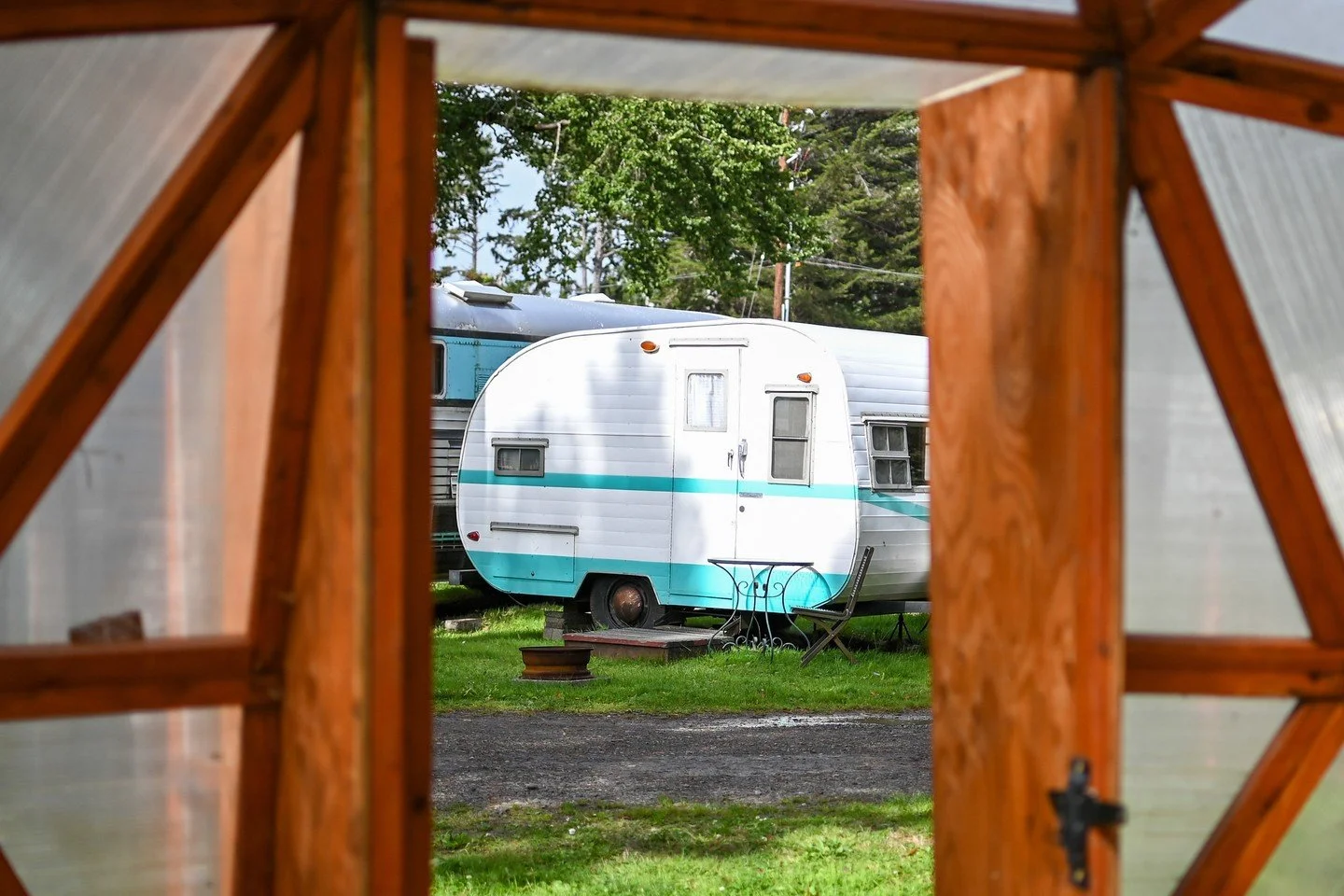 Cozy season is here. Treat yourself to our Cozy Camper Special and settle into one of our glampers, baby twins, or rustic trailers. Perfect for one or two people who love a slower pace.

Book your stay at souwesterlodge.com/specials
