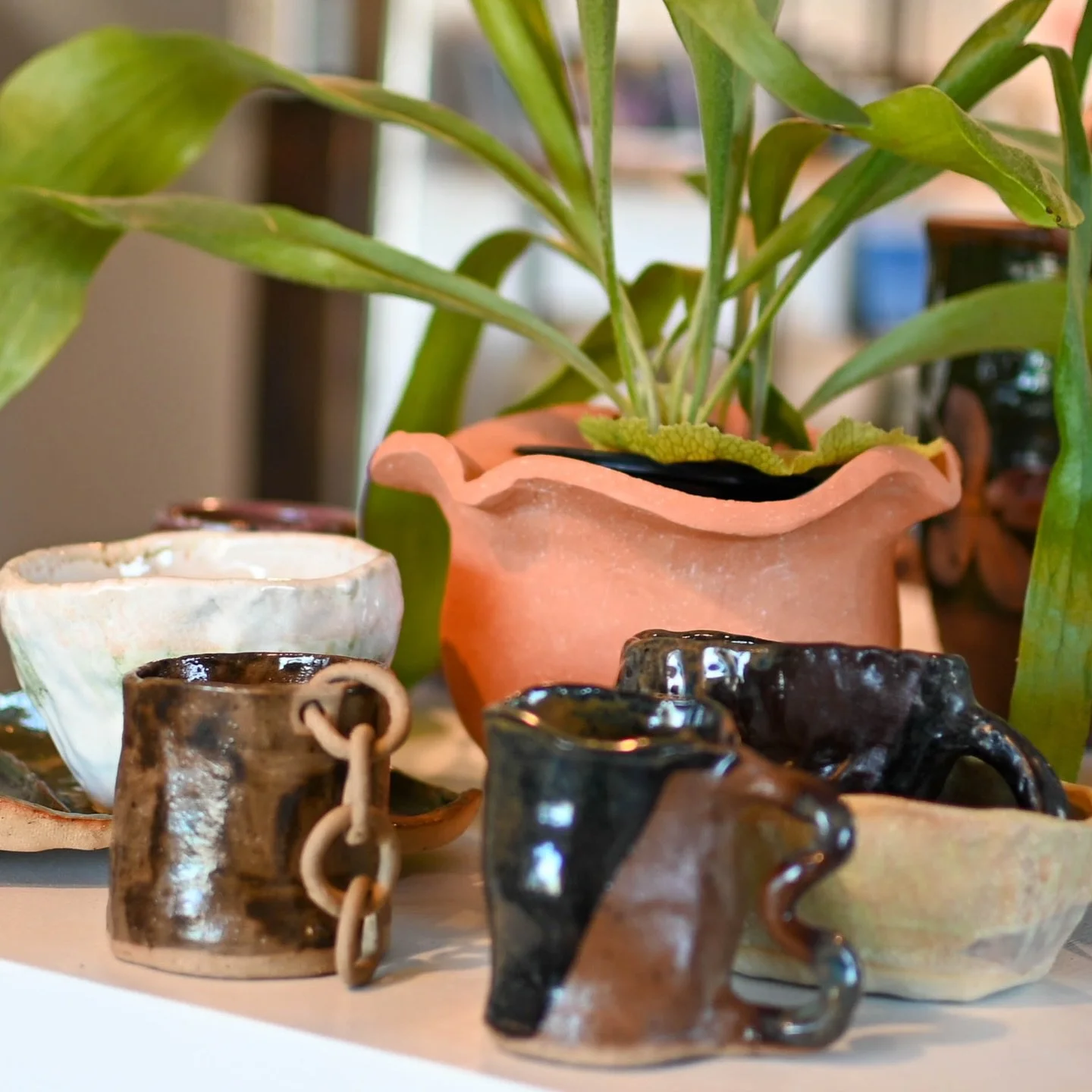 Fri, 1/16: Terra Cotta Planters Clay Play (coil) | 5:30pm&ndash;7:30pm
$40.00 🪴👐

Clay Plays are beginner-friendly, all-levels sessions where you&rsquo;ll learn simple handbuilding techniques while making a functional or decorative piece. Come solo