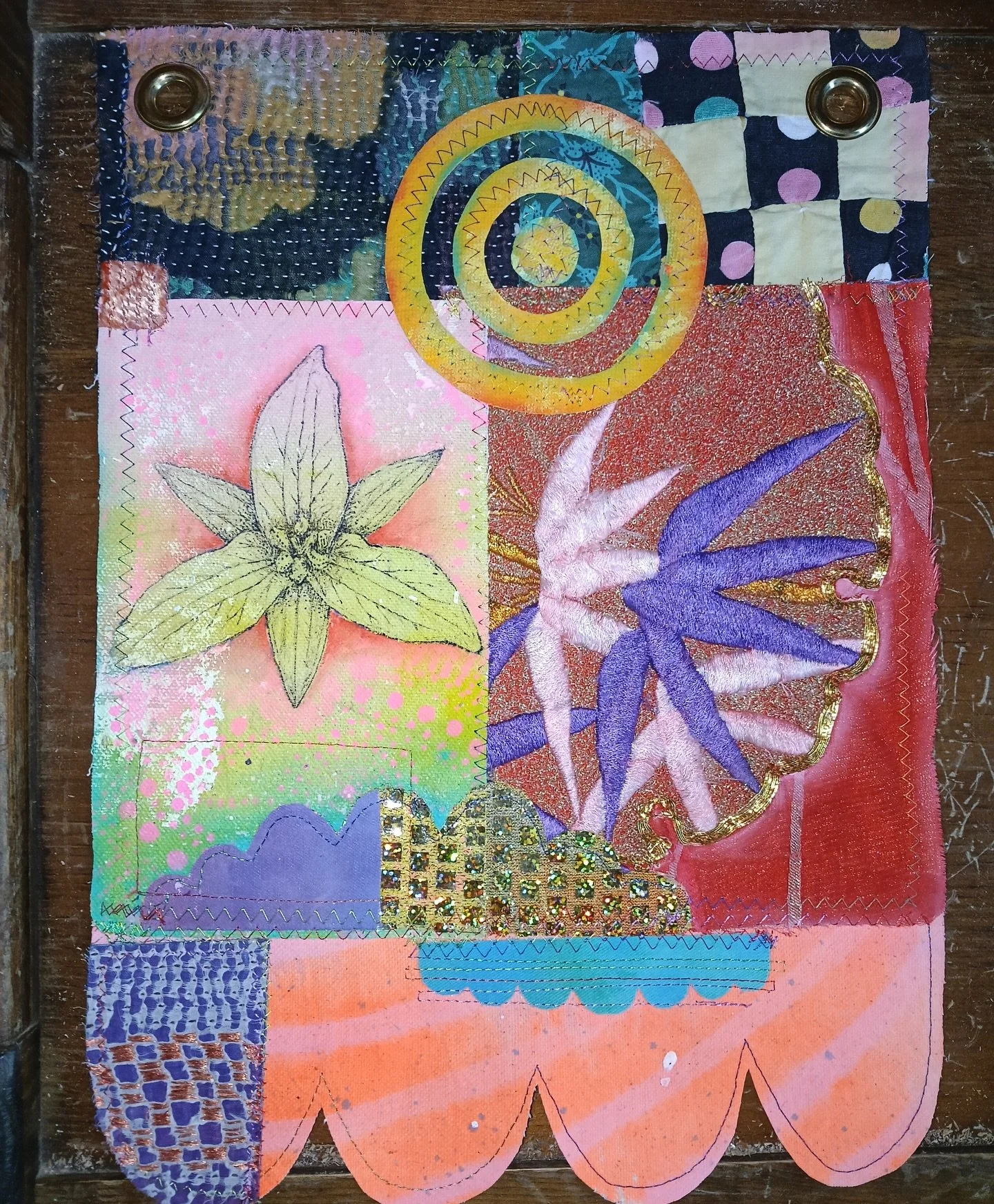 ✨CALL TO ARTISTS✨

A heartfelt thank you to everyone who has donated to our Silent Art Auction so far. From painted works, to embroidery, ceramics and beyond, we are so grateful for your generosity and creativity.

We are still accepting donated artw