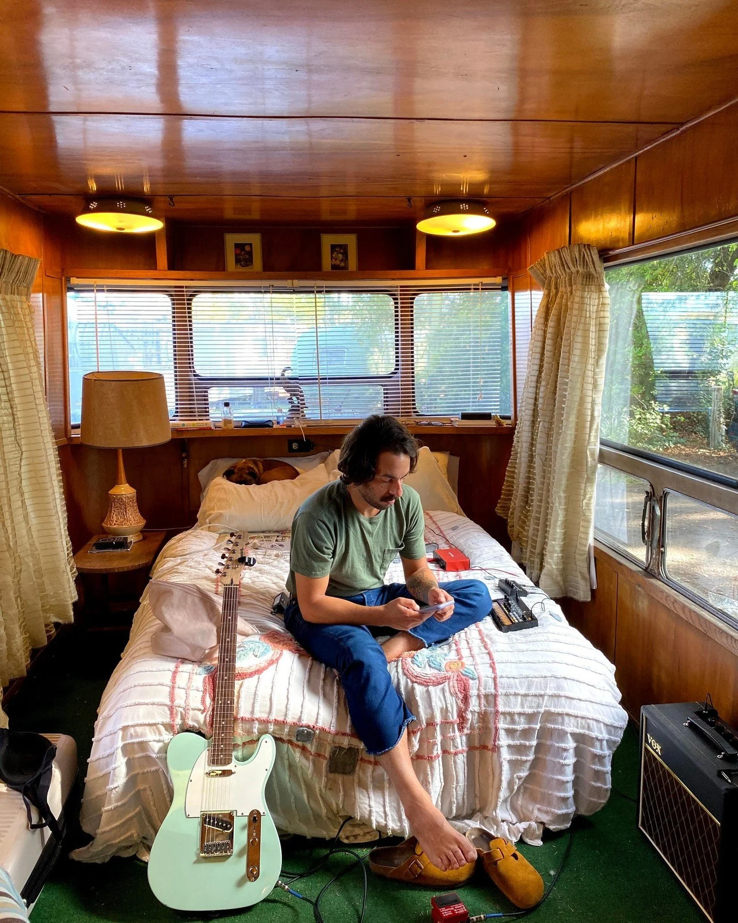 On Washington&rsquo;s southwest coast, nestled between towering pines and the Pacific Ocean, The Sou&rsquo;wester Lodge is where creativity and community coexist.

We&rsquo;re a historic lodge and vintage trailer resort, and home to @souwesterarts, o