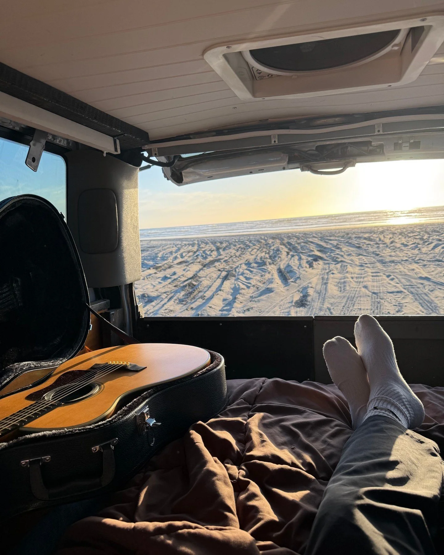 &ldquo;I did free-writing all week - words, music, guitar, and effects, while experimenting with learning how to record to tape on a Tascam Portastudio. I gave myself plenty of free time to bike and hike around the peninsula and take in nature, invit