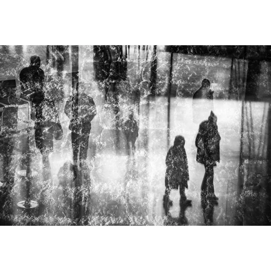 Drop in the Ocean

#experimentalphotography 
#incameraeffects