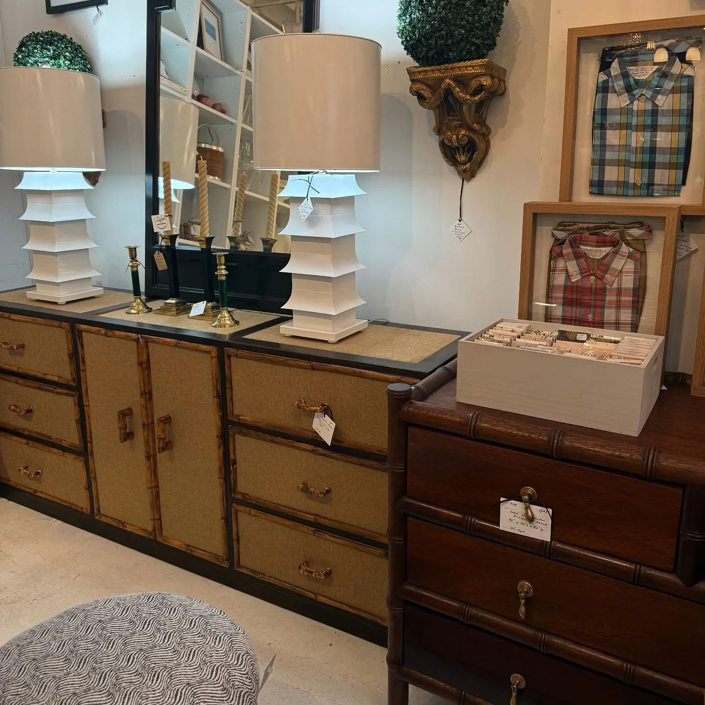 Happy weekending! Come source with us, open 10:30 am-5:30 pm daily 🌞