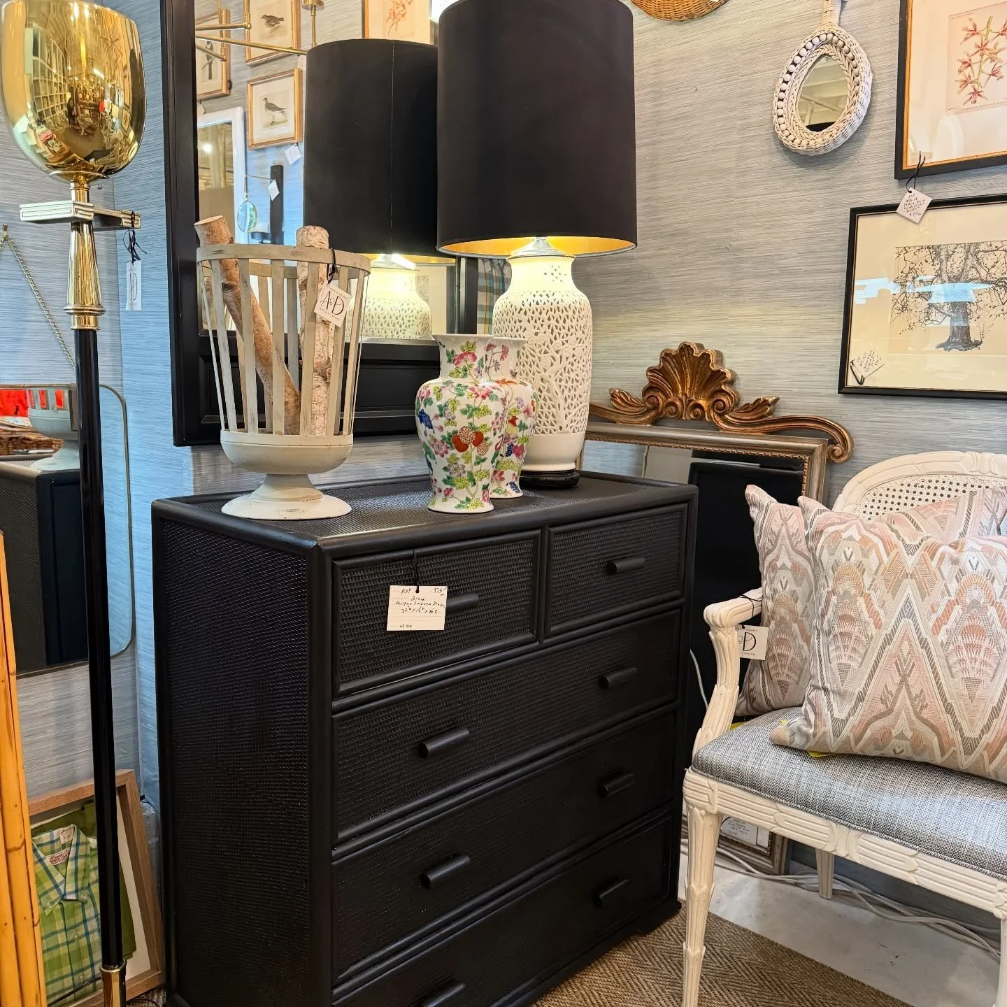 It&rsquo;s cold outside! Come warm up with us in the heat and shop new inventory!