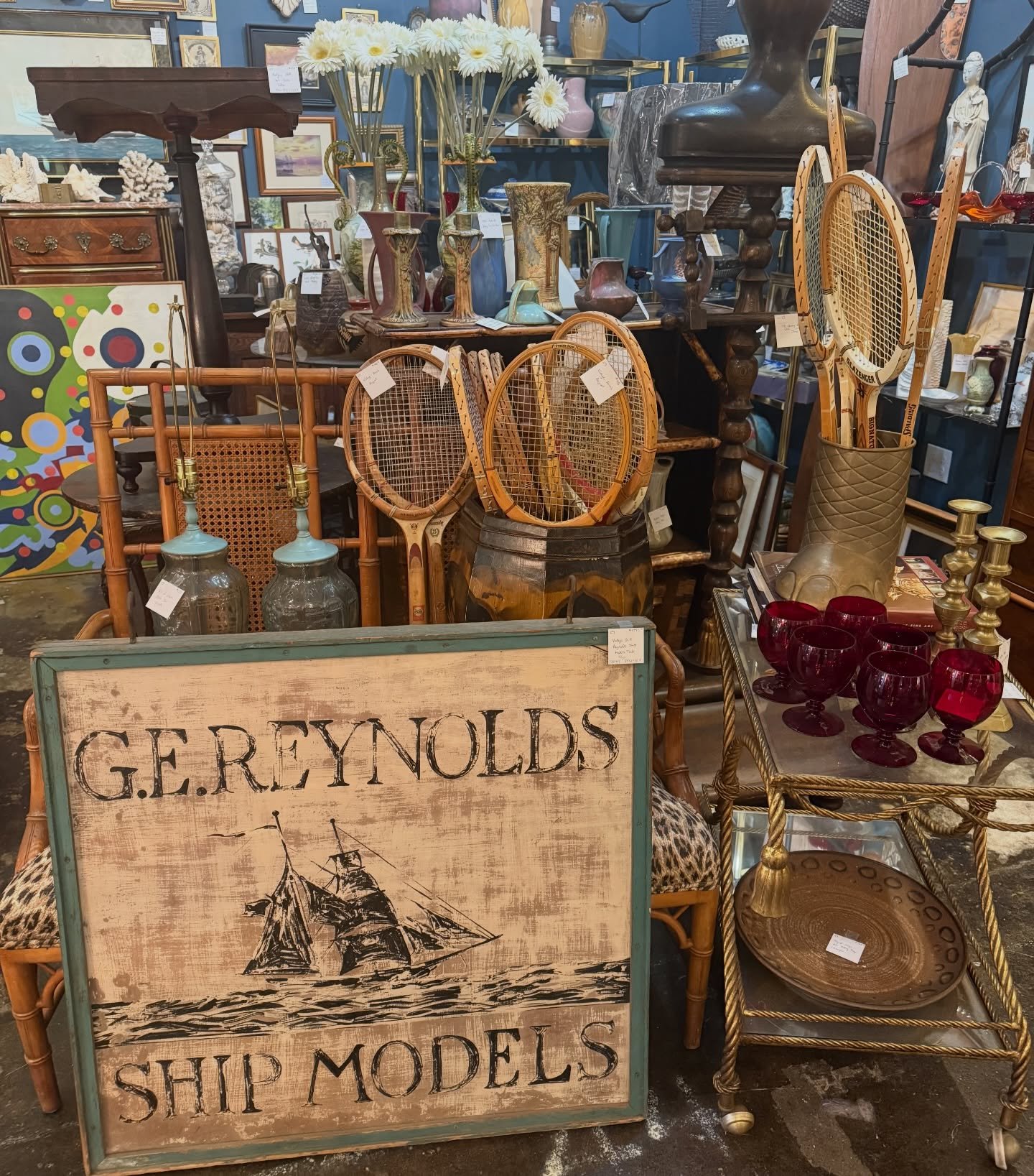 Sailing into the end of the week ⛵️