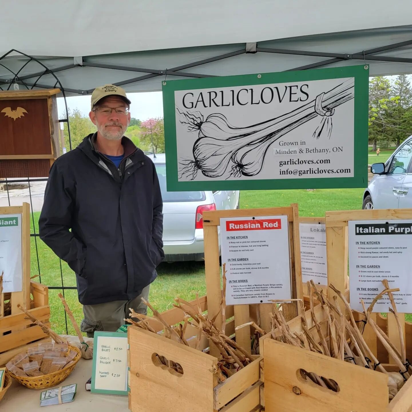 So many great new and returning vendors this year including Marchand of GARLICLOVES! If you love garlic this is your guy! He also makes the most beautiful bat houses out of upcycled furniture! Could he be any cooler? 
.
.
.
.
#garlicloves #lovegarlic