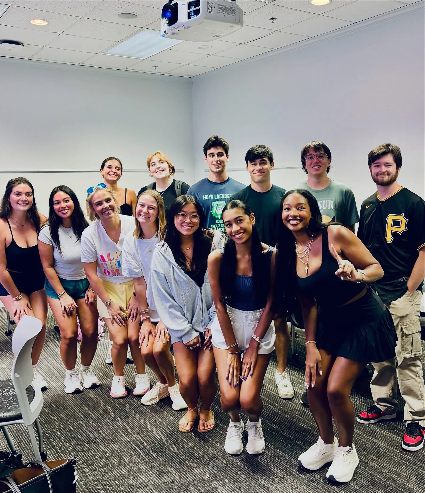 REPORTING 1 reporting for duty 🫡

Ready for a fabulous fall in JOUR 3090 with this stellar group of @ugagrady students ❣️