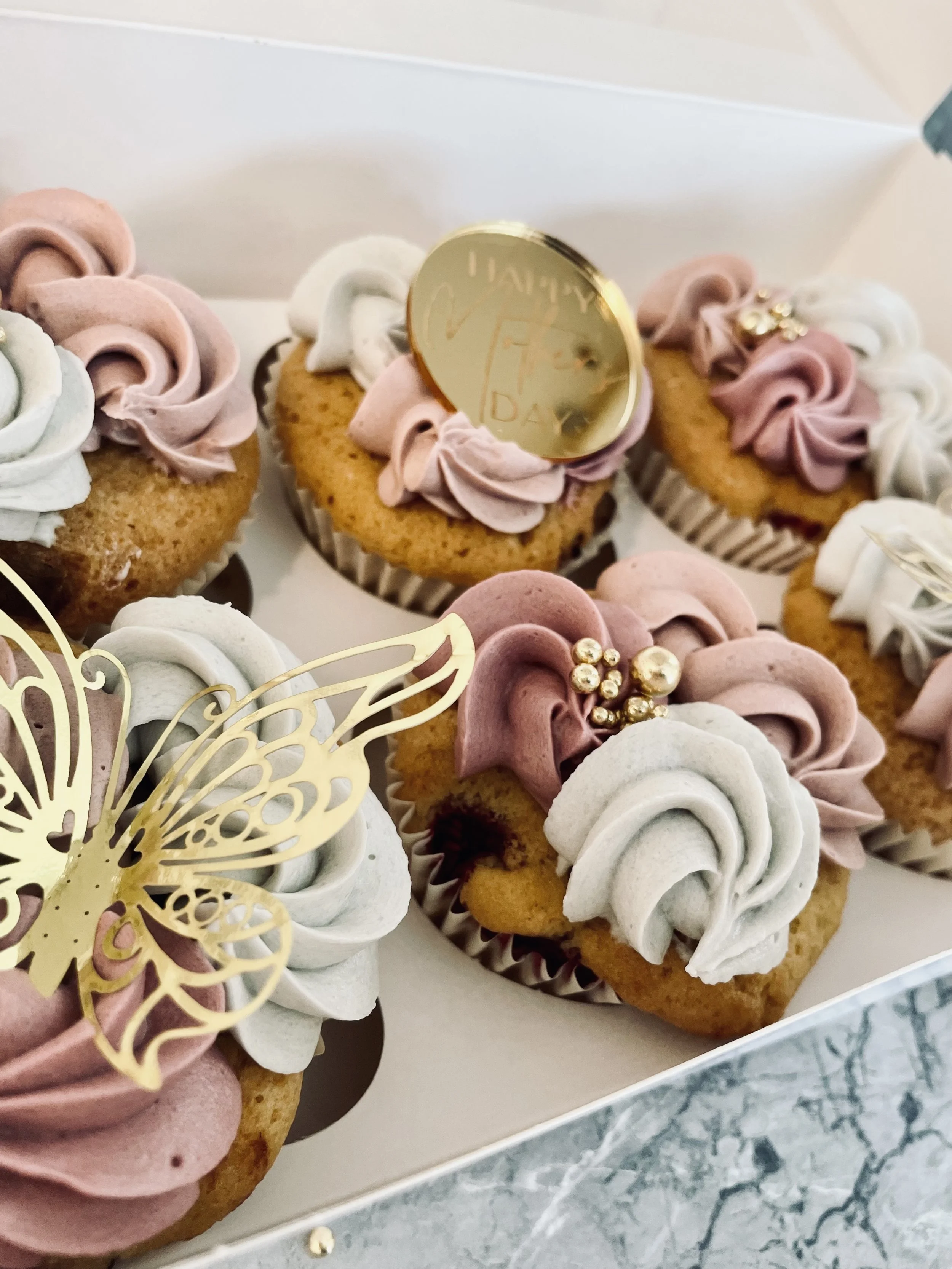  Mother’s Day Cupcake Box