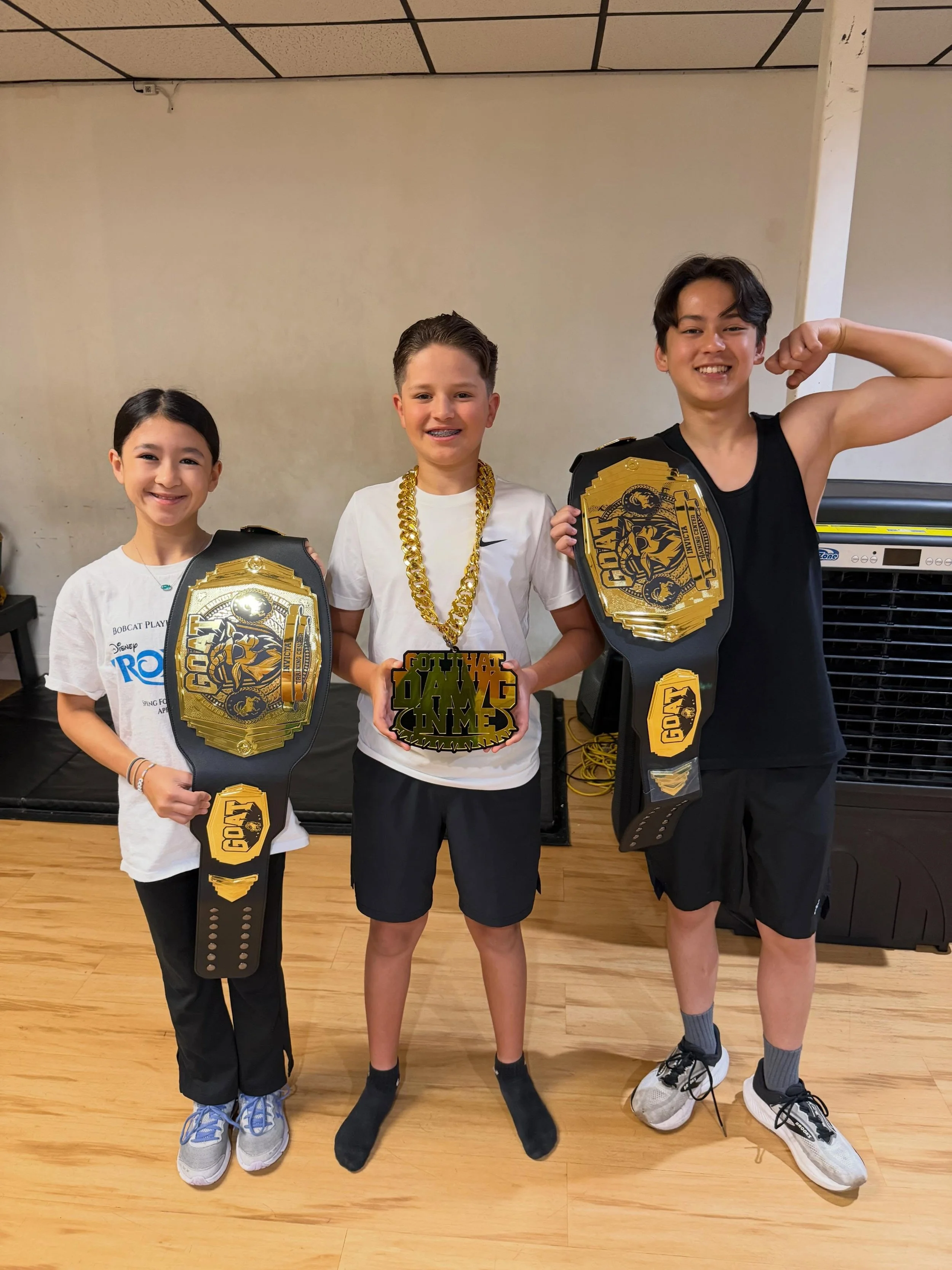 At the end of each School Year. We award the Off Campus P.E. Students who worked the hardest and gained the most results. 

With 6lbs Wrestling Belts‼️

But since this is our last year at this location we also awarded the OVERALL BEST STUDENT, most o