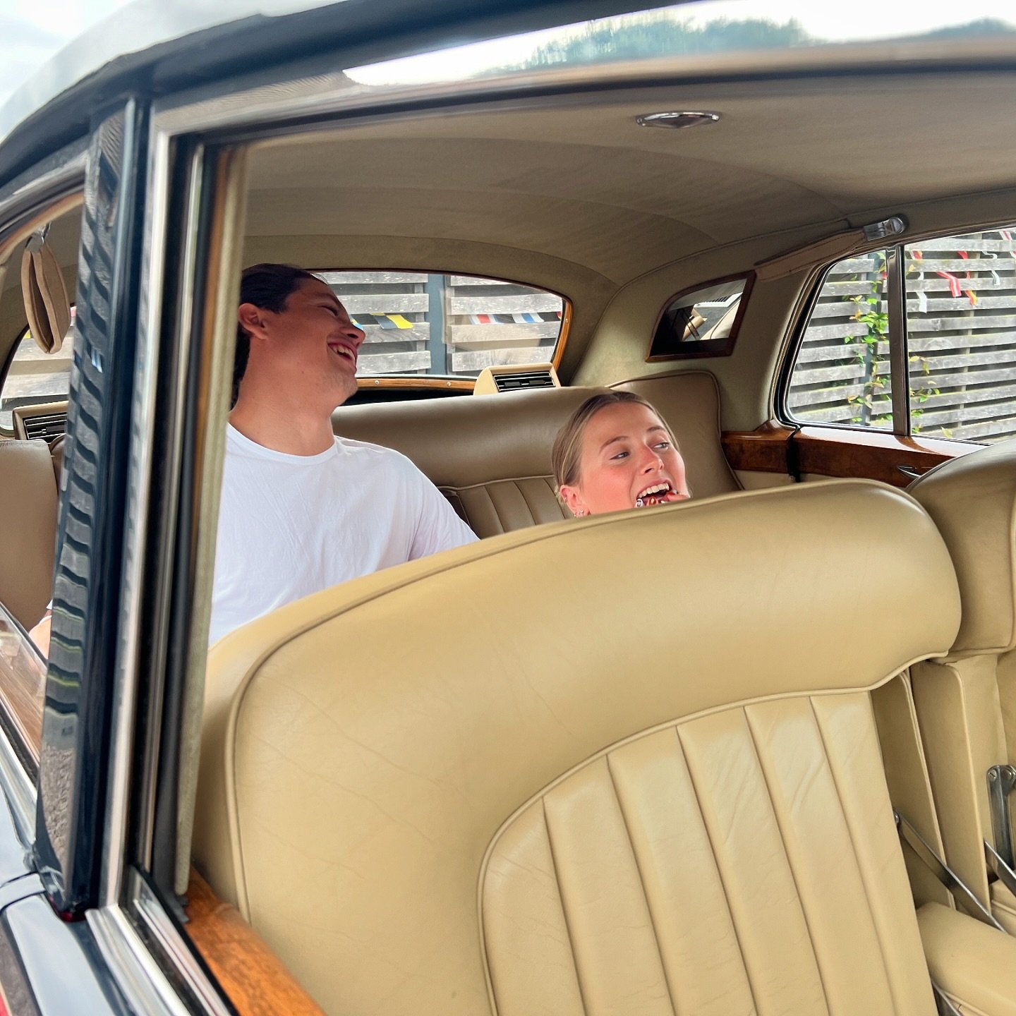 when I invite Sam on my podcast, things were bound to get steamy&hellip; and a classic car is where it&rsquo;s meant to take place 😏🚘🔥

What&rsquo;s your dream car to have sex in? 
#titanic #bentley #rollsroyce #vanderpump