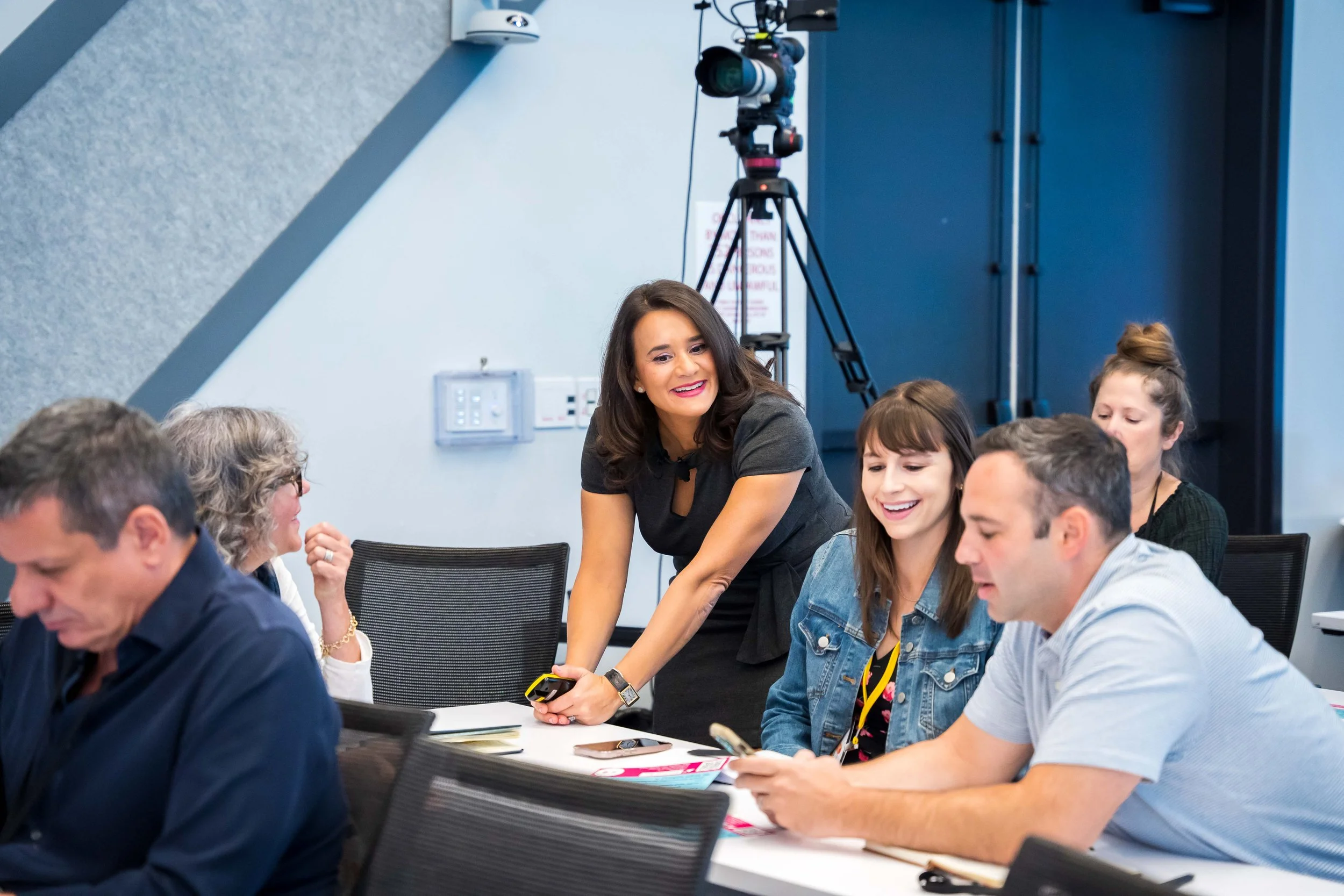 How to Speak Impactfully in Meetings &amp; Presentations