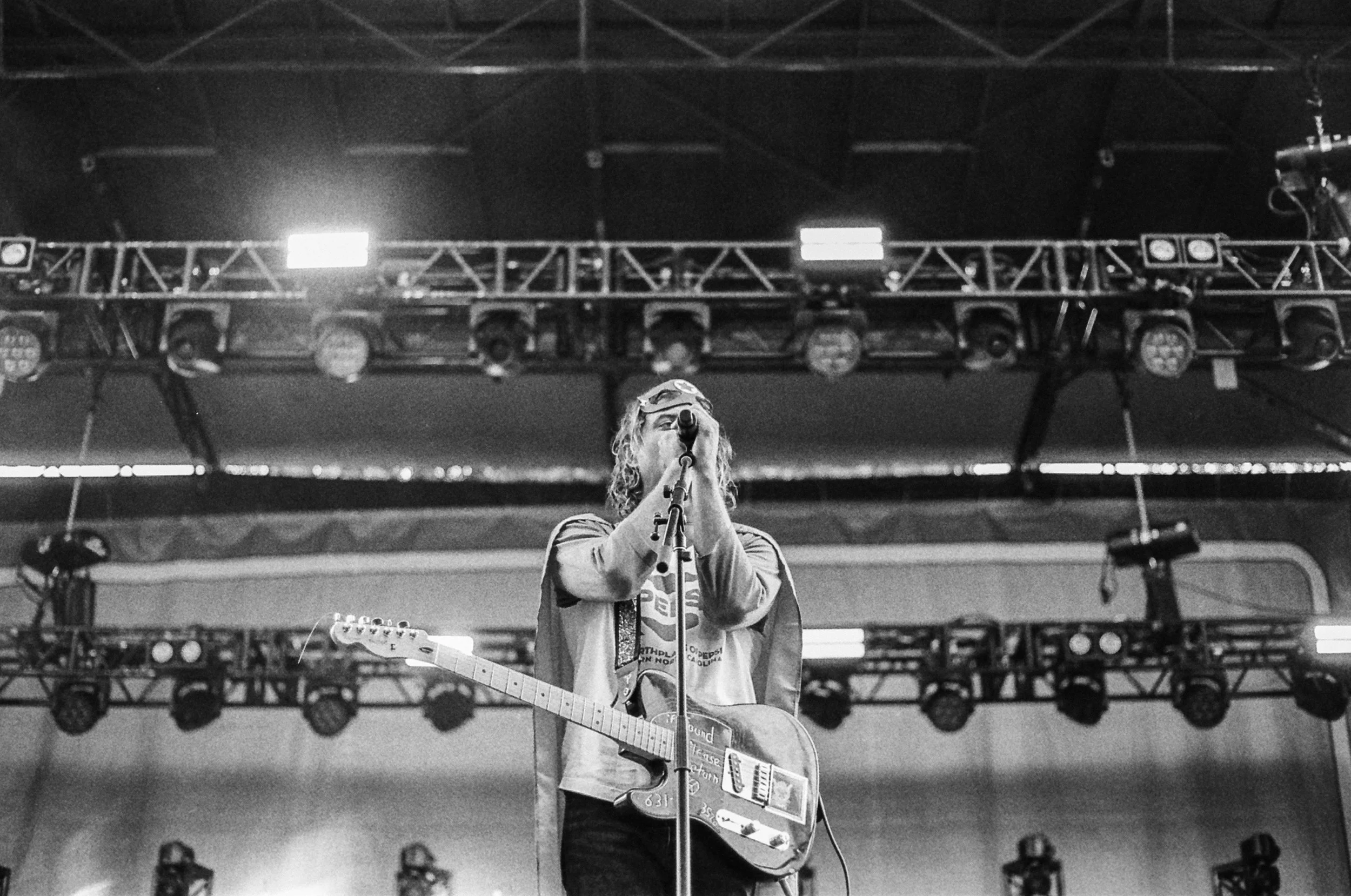 Canon EOS 1n Ilford-15.jpg