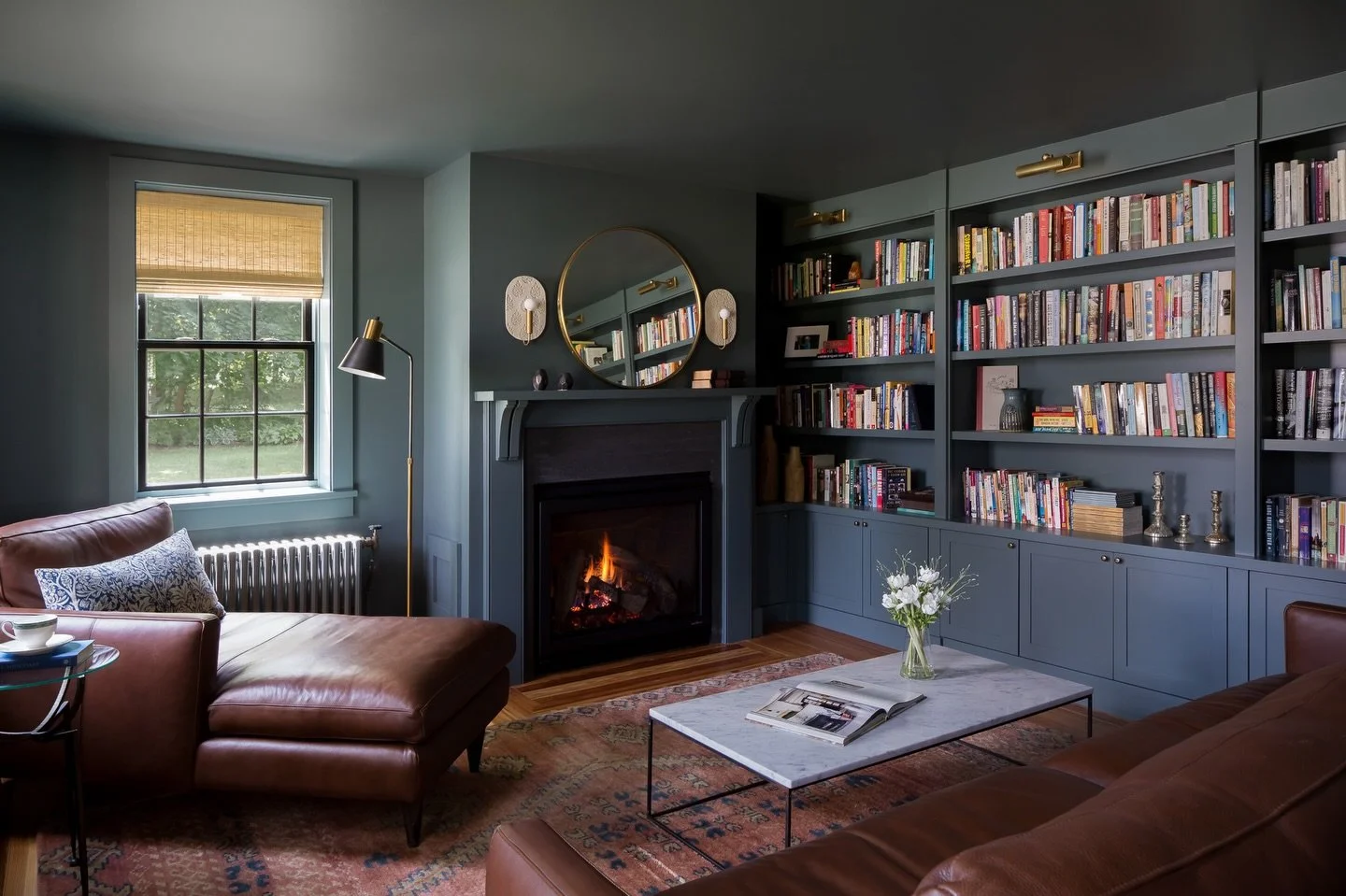 Do you need custom shelving? Maybe you&rsquo;ve been thinking about a renovation for a cozy home library?  We are here to say, yes, you deserve it. Give us a call 😉 #hayrunner #maine #renovation #library