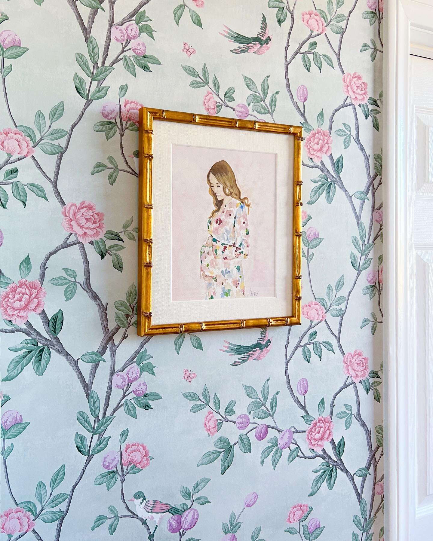 Personal touches can transform a space from ordinary to extraordinary 🤩 Incorporating family heirlooms or favorite accessories can infuse your personality into your home. 

For this nursery project, we commissioned this gorgeous watercolor painting 