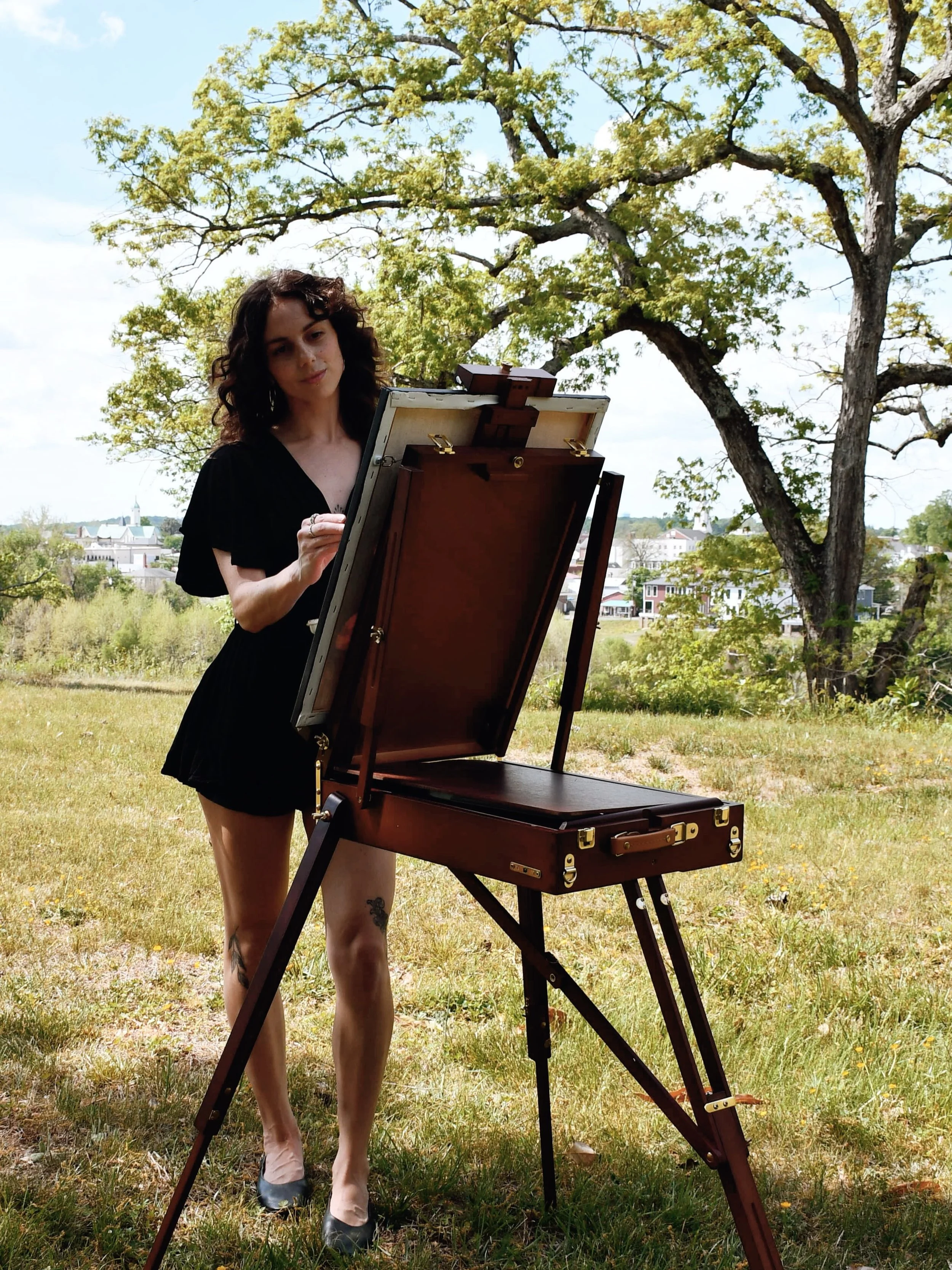 I am so grateful to get to do this.🥰✨ I have been painting for over 10 years and only started to expand into new offerings like weddings at the beginning of this year. Now I have 5 booked and counting!🥹

Thank you for each of you for supporting me 